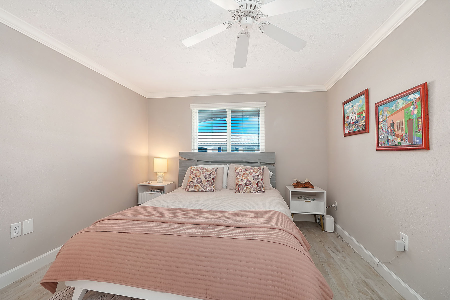  SPANISH MAIN YACHT CLUB CONDO - 物件實景