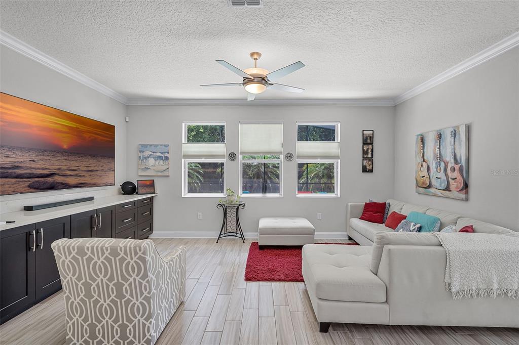 Debary, Florida, 32713, United States, 4 Bedrooms Bedrooms, ,3 BathroomsBathrooms,Residential,For Sale,1877079