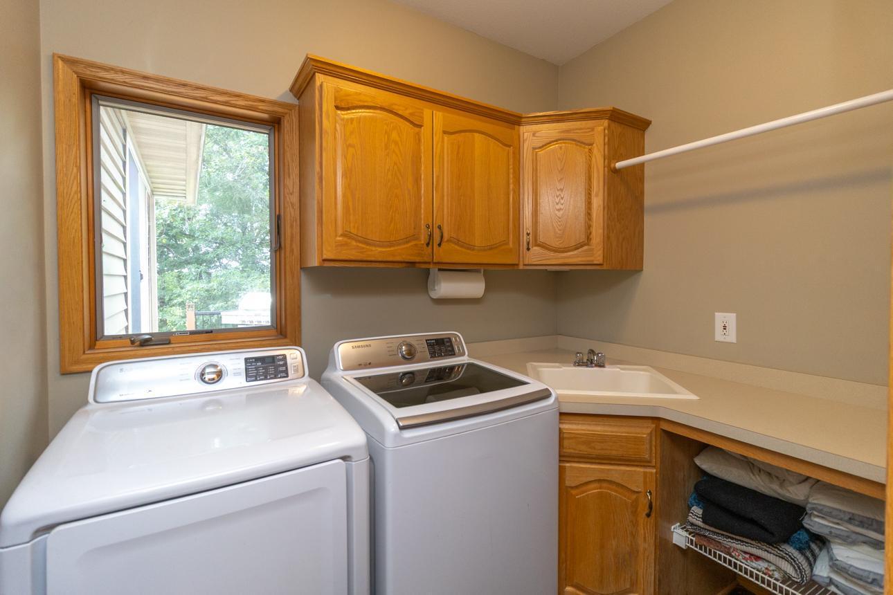 Lino Lakes, Minnesota, 55038, United States, 4 Bedrooms Bedrooms, ,4 BathroomsBathrooms,Residential,For Sale,1938952