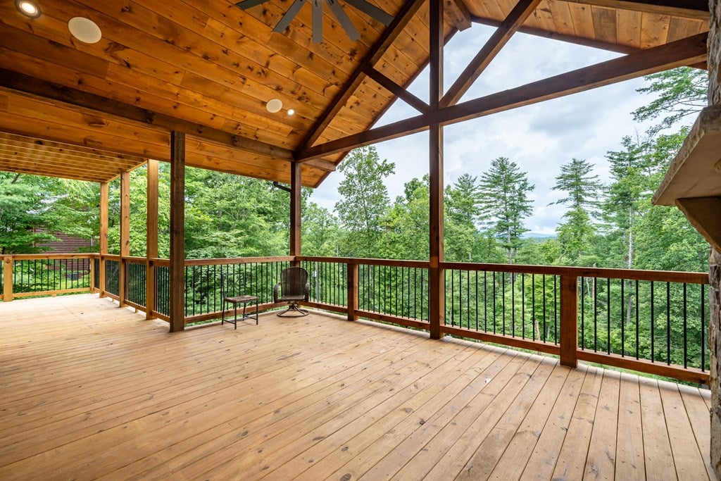 Ellijay, Georgia, 30540, United States, 4 Bedrooms Bedrooms, ,5 BathroomsBathrooms,Residential,For Sale,1858982