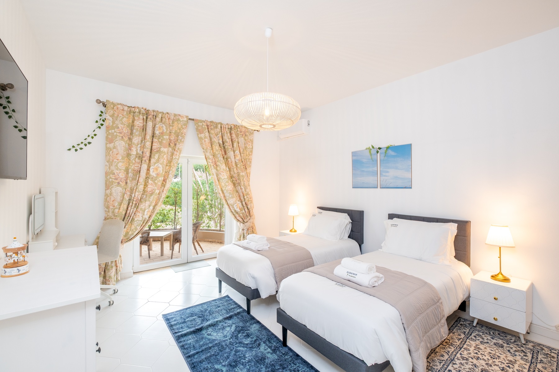  Detached house, 6 bedrooms, for Sale - 物件實景