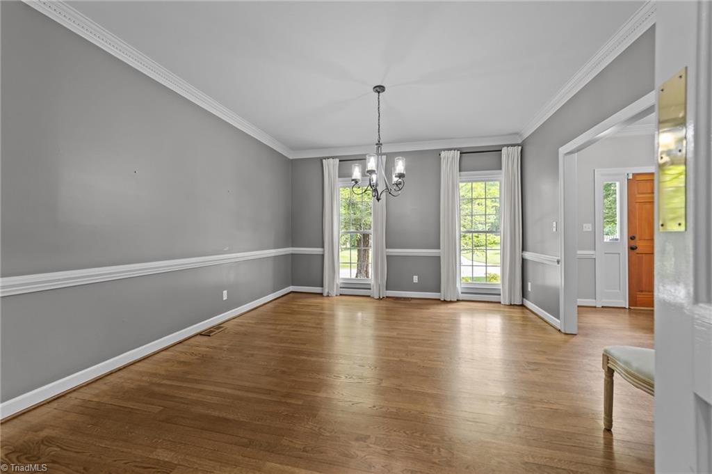 Greensboro, North Carolina, 27410, United States, 4 Bedrooms Bedrooms, ,3 BathroomsBathrooms,Residential,For Sale,1865438