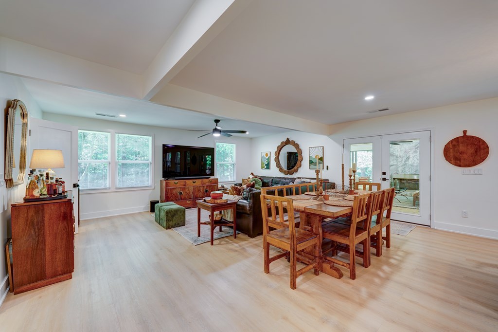 Ellijay, Georgia, 30536, United States, 4 Bedrooms Bedrooms, ,2 BathroomsBathrooms,Residential,For Sale,2015315