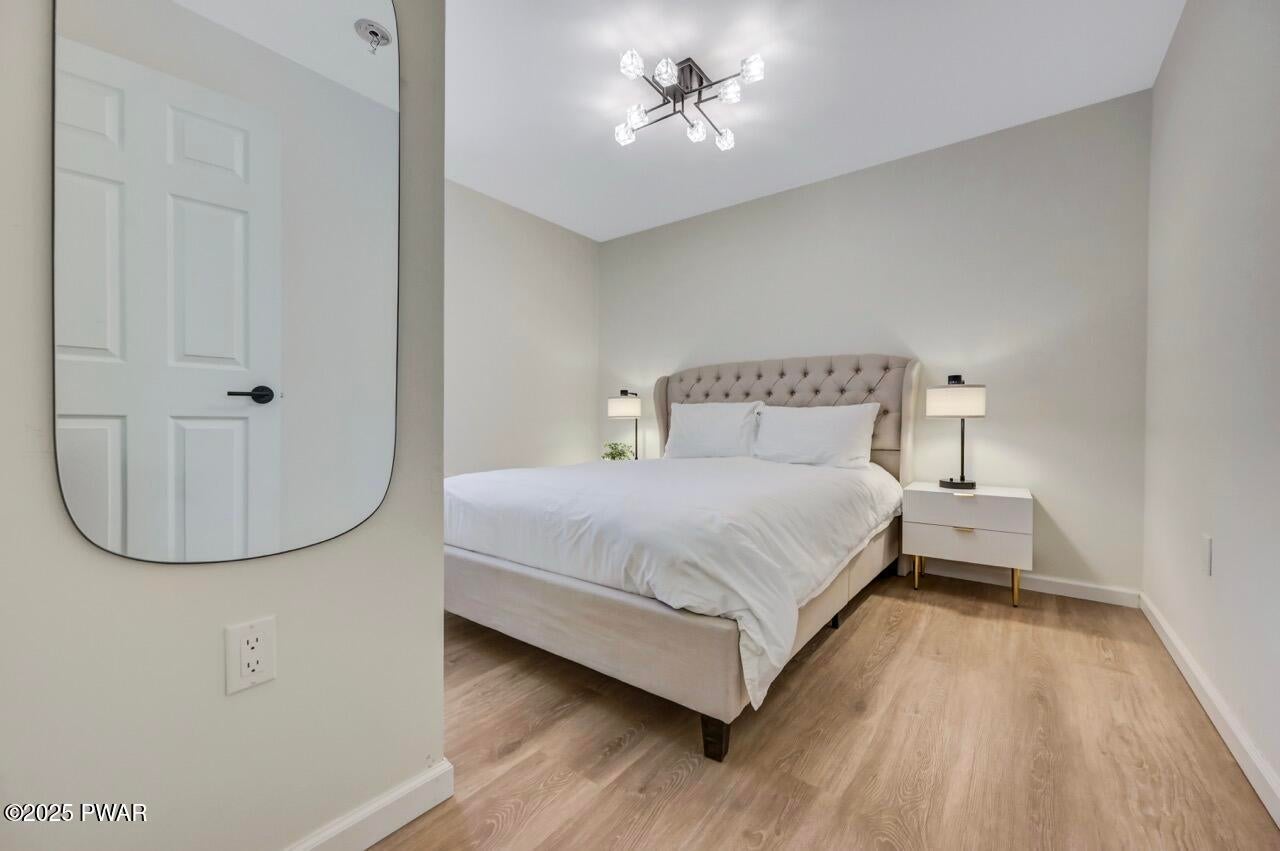 Lords Valley, Pennsylvania, 18428, United States, 6 Bedrooms Bedrooms, ,3 BathroomsBathrooms,Residential,For Sale,2001480