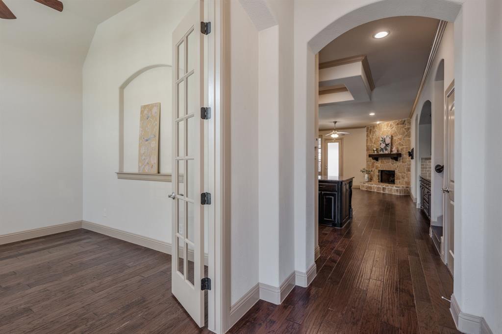 Roanoke, Texas, 76262, United States, 4 Bedrooms Bedrooms, ,3 BathroomsBathrooms,Residential,For Sale,2005559