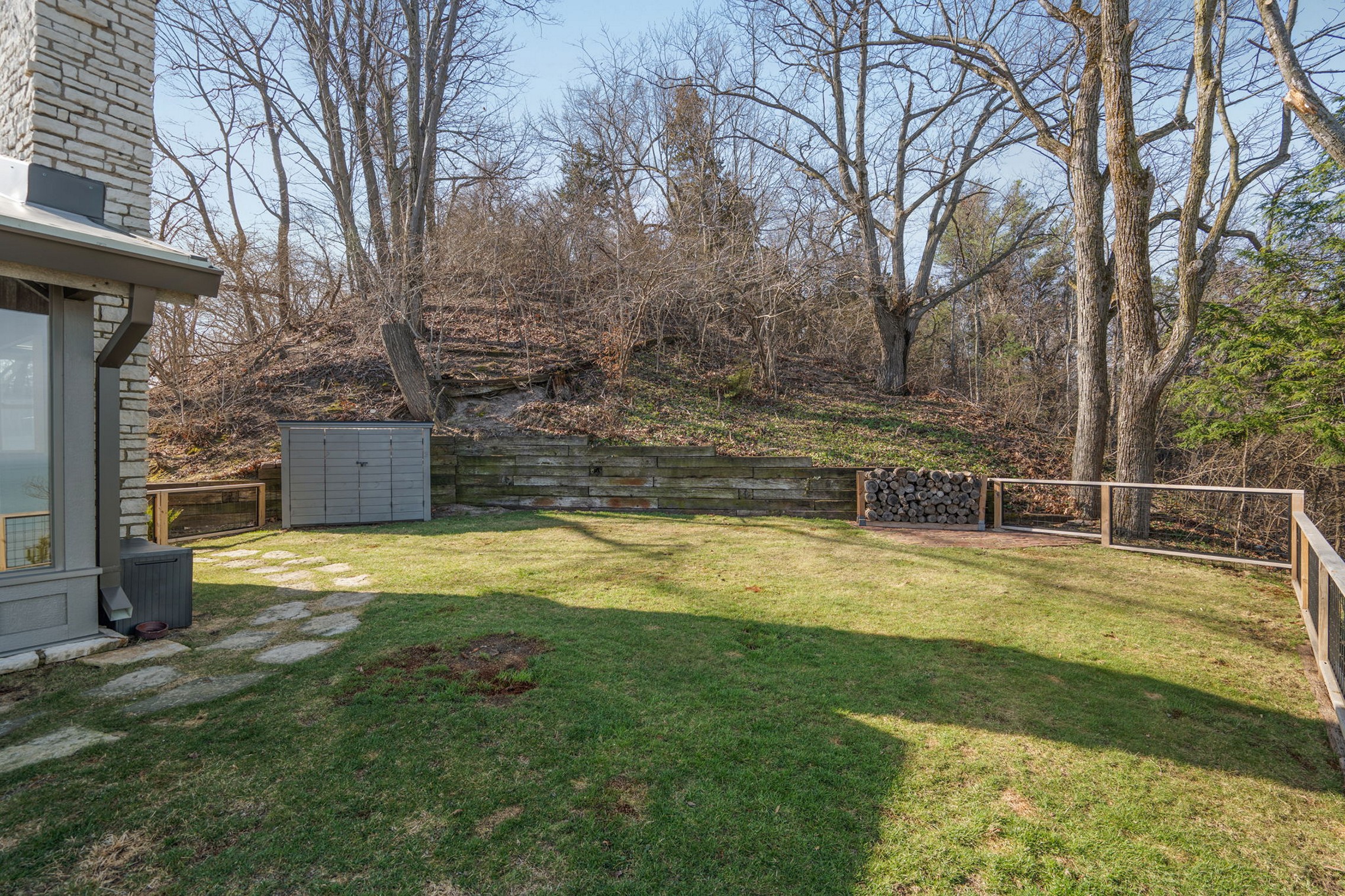  Transformed Ranch on Lake Michigan Shoreline - 物件實景