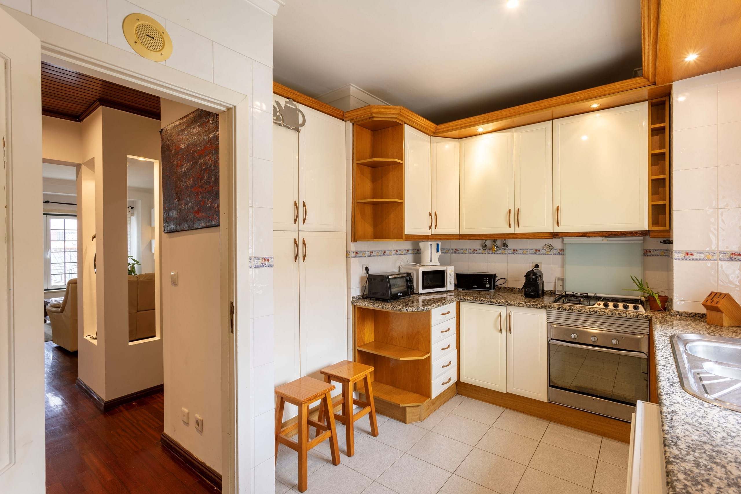 Lisboa, Lisbon, 1070-071, PT, 4 Bedrooms Bedrooms, ,3 BathroomsBathrooms,Residential,For Sale,1735800