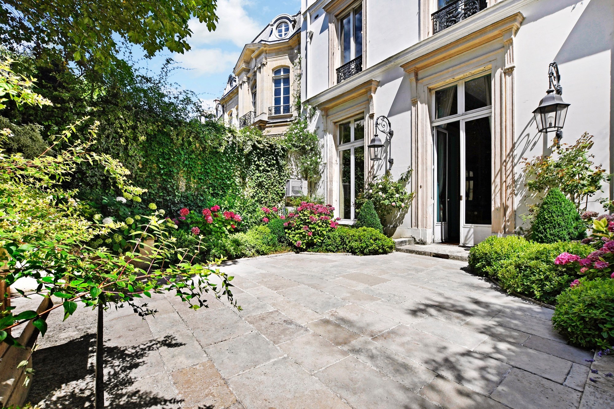  Historic apartment with unobstructed garden views - 物件實景