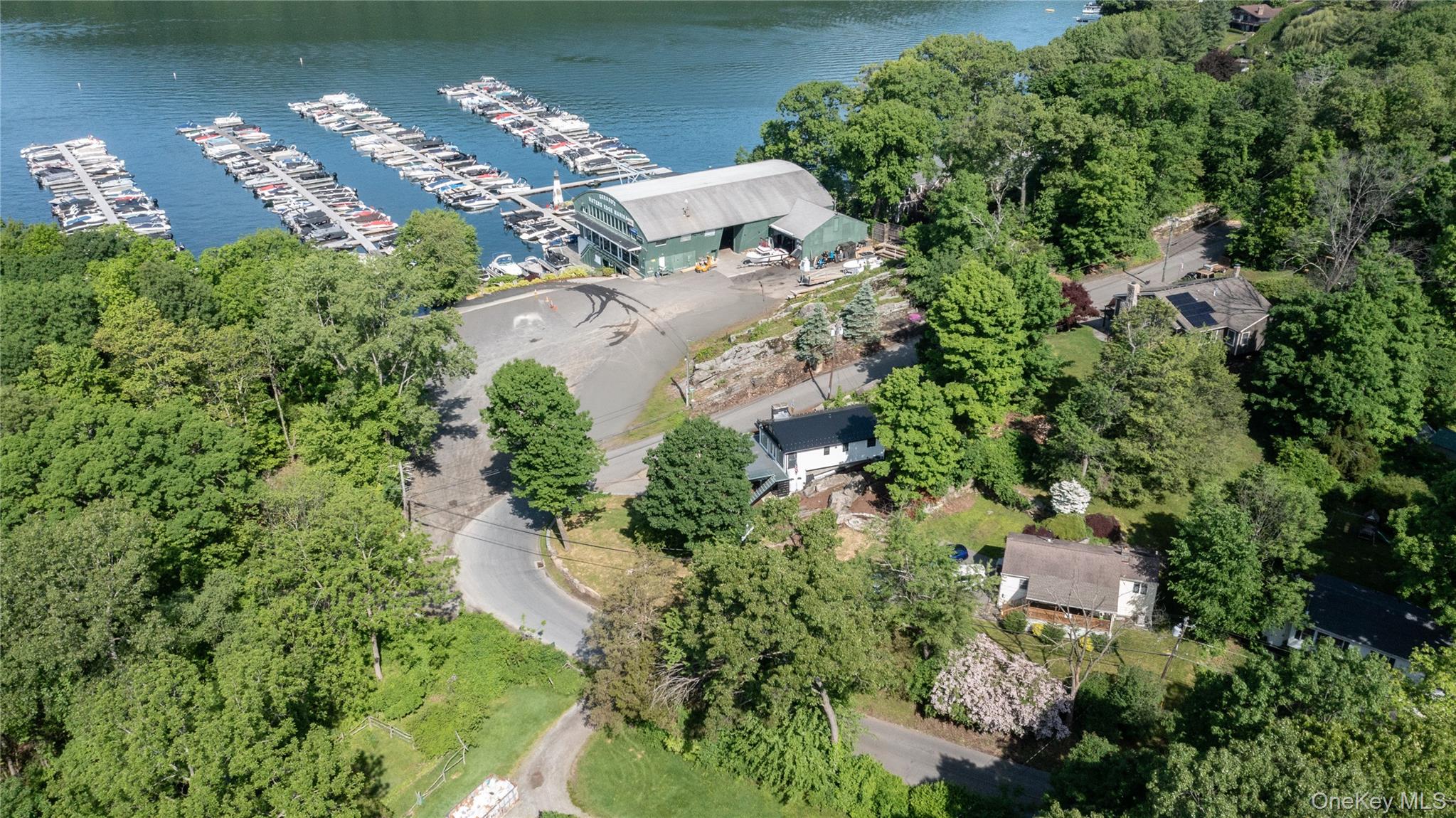 Call Listing Agent, Connecticut, 06776, United States, 3 Bedrooms Bedrooms, ,2 BathroomsBathrooms,Residential,For Sale,1927015