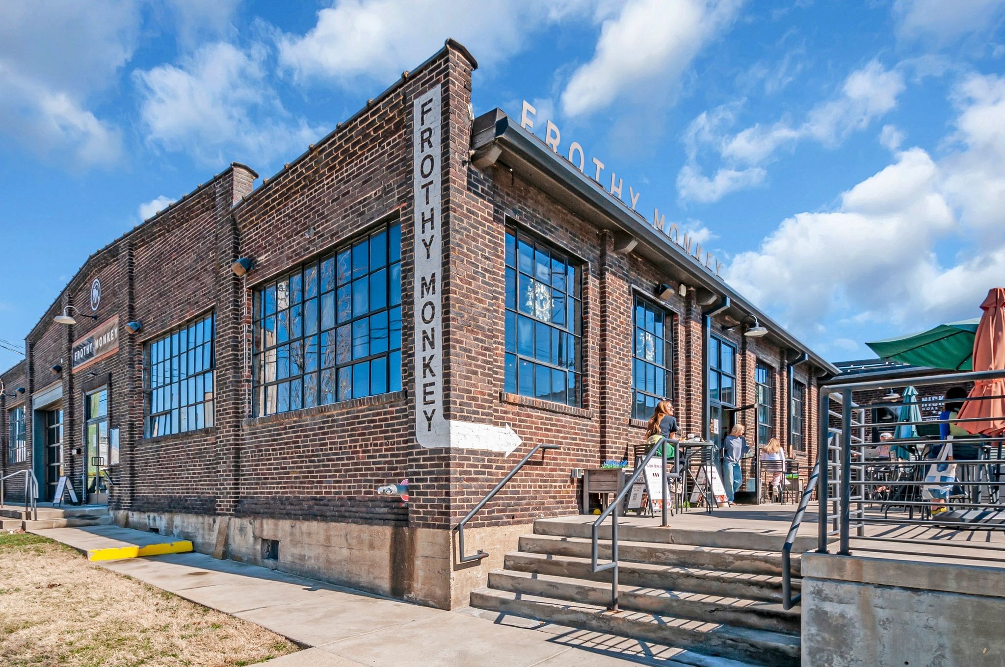  206 W Mill Dr, Nashville, TN, 37209 - 物件實景