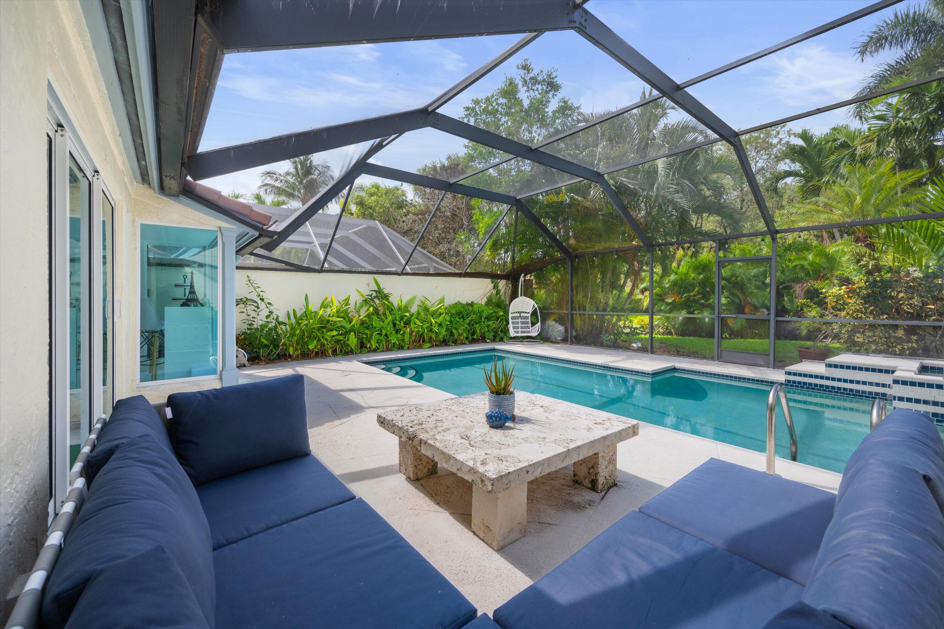  2252 Las Casitas Drive - 物件實景