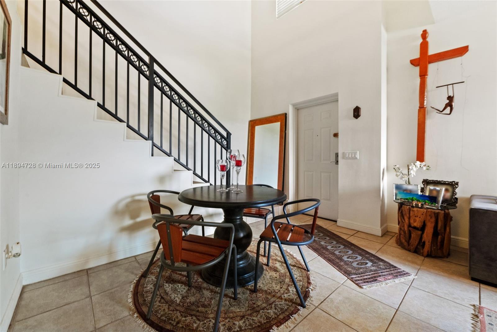 Coral Gables, Florida, 33134, United States, 1 Bedroom Bedrooms, ,2 BathroomsBathrooms,Residential,For Sale,1963892