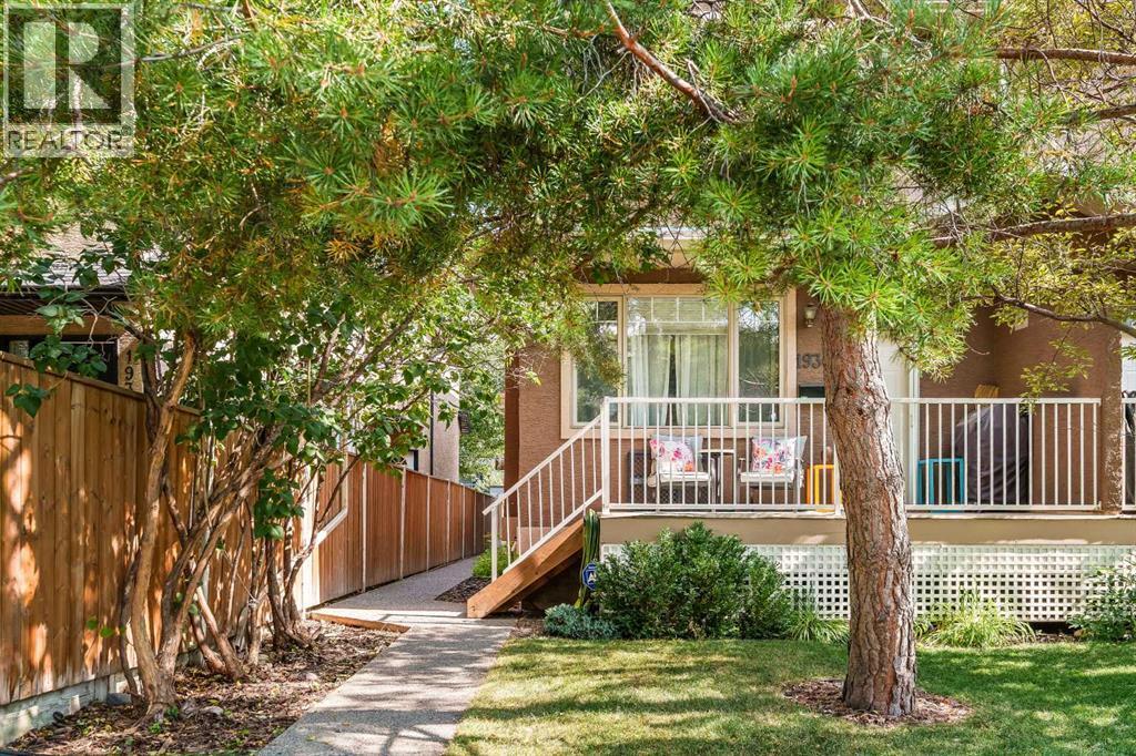 CALGARY, Alberta, T3E 2M9, CA, 2 Bedrooms Bedrooms, ,2 BathroomsBathrooms,Residential,For Sale,1949798