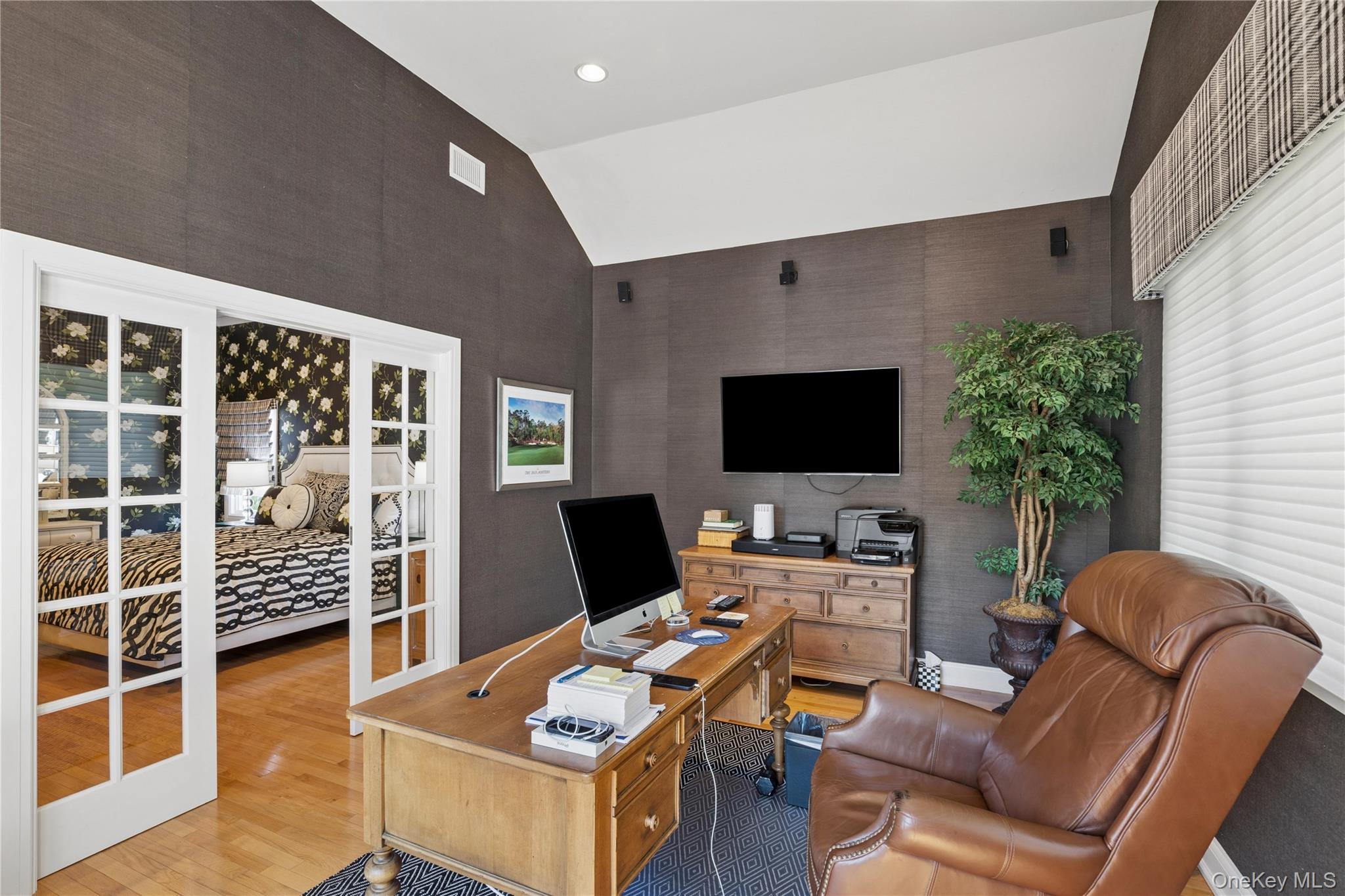  14 Esmond Avenue, Melville, NY, 11747 - 物件實景