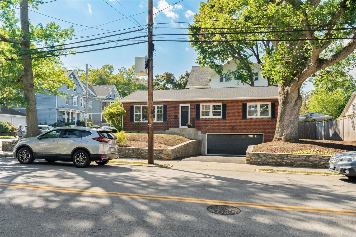 Providence, Rhode Island, 02906, United States, 2 Bedrooms Bedrooms, ,2 BathroomsBathrooms,Residential,For Sale,1943383
