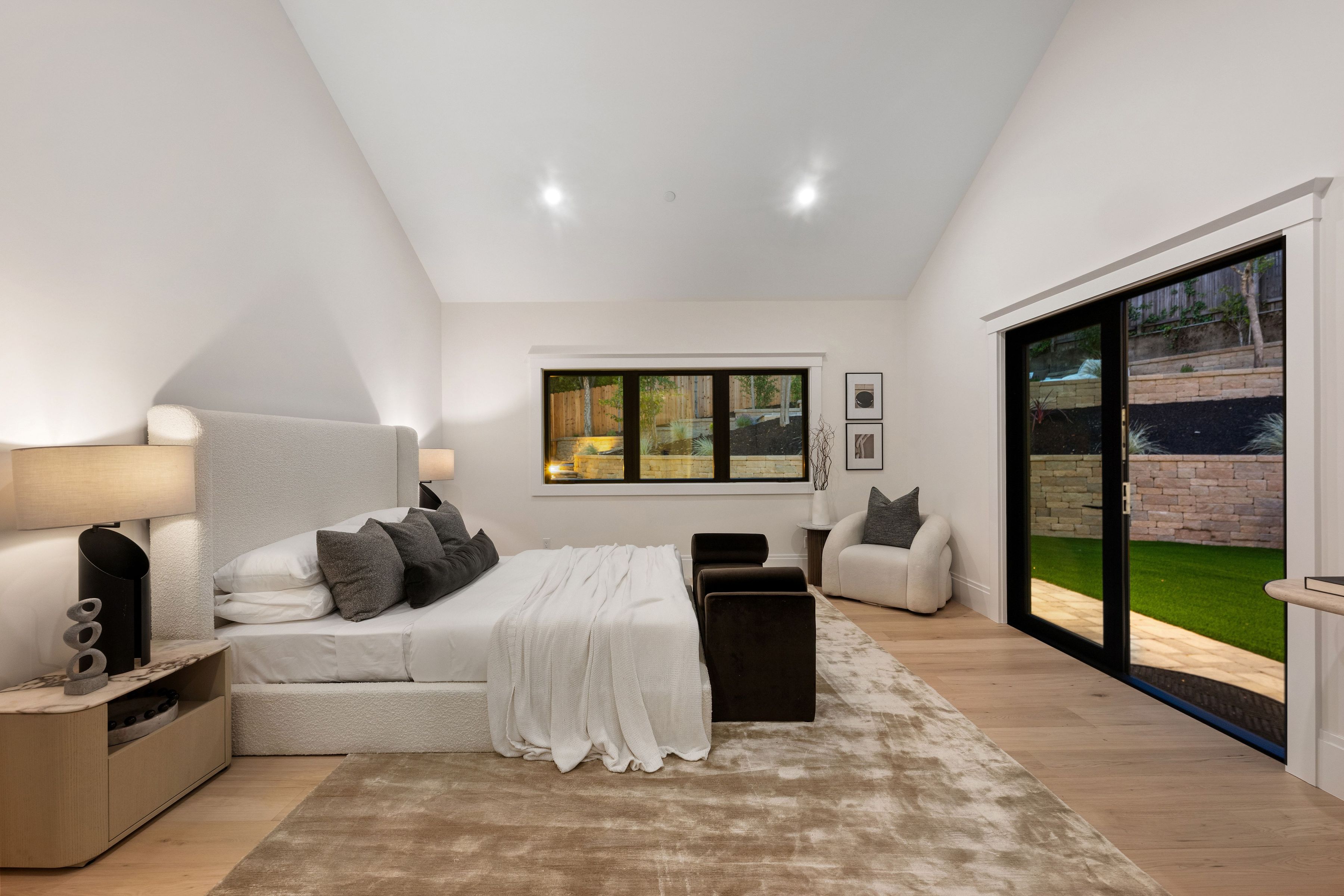  Spectacular Newly Developed Home - 物件實景