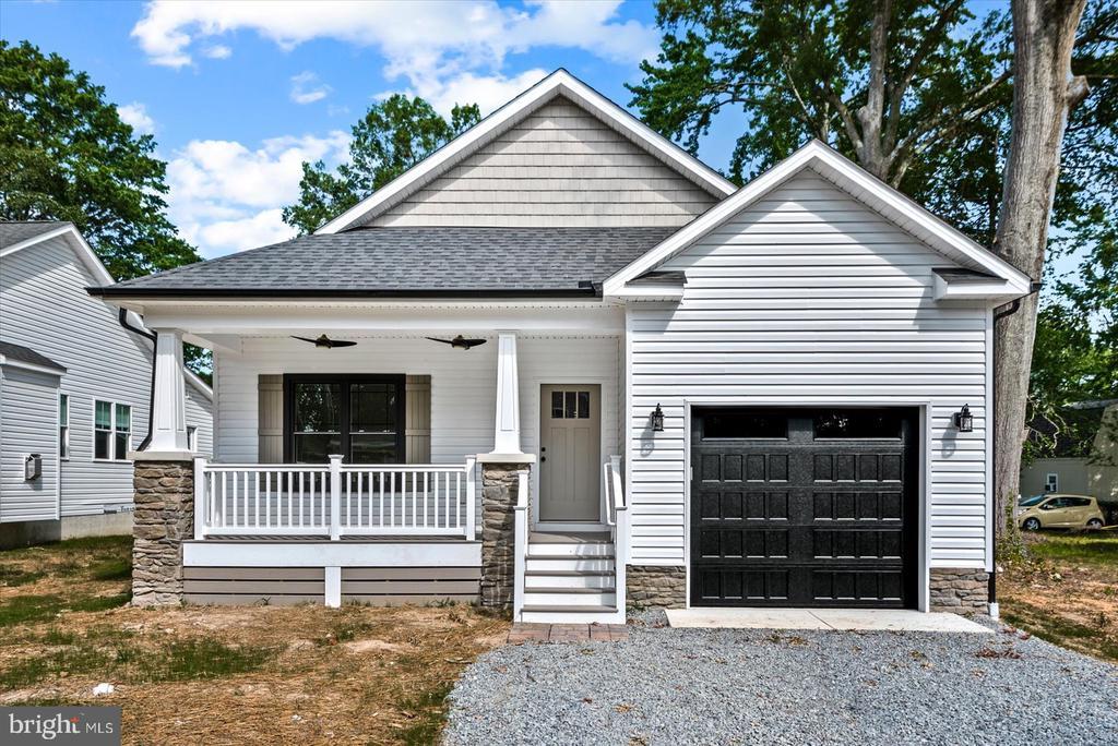 Colonial Beach, Virginia, 22443, United States, 3 Bedrooms Bedrooms, ,2 BathroomsBathrooms,Residential,For Sale,1712366