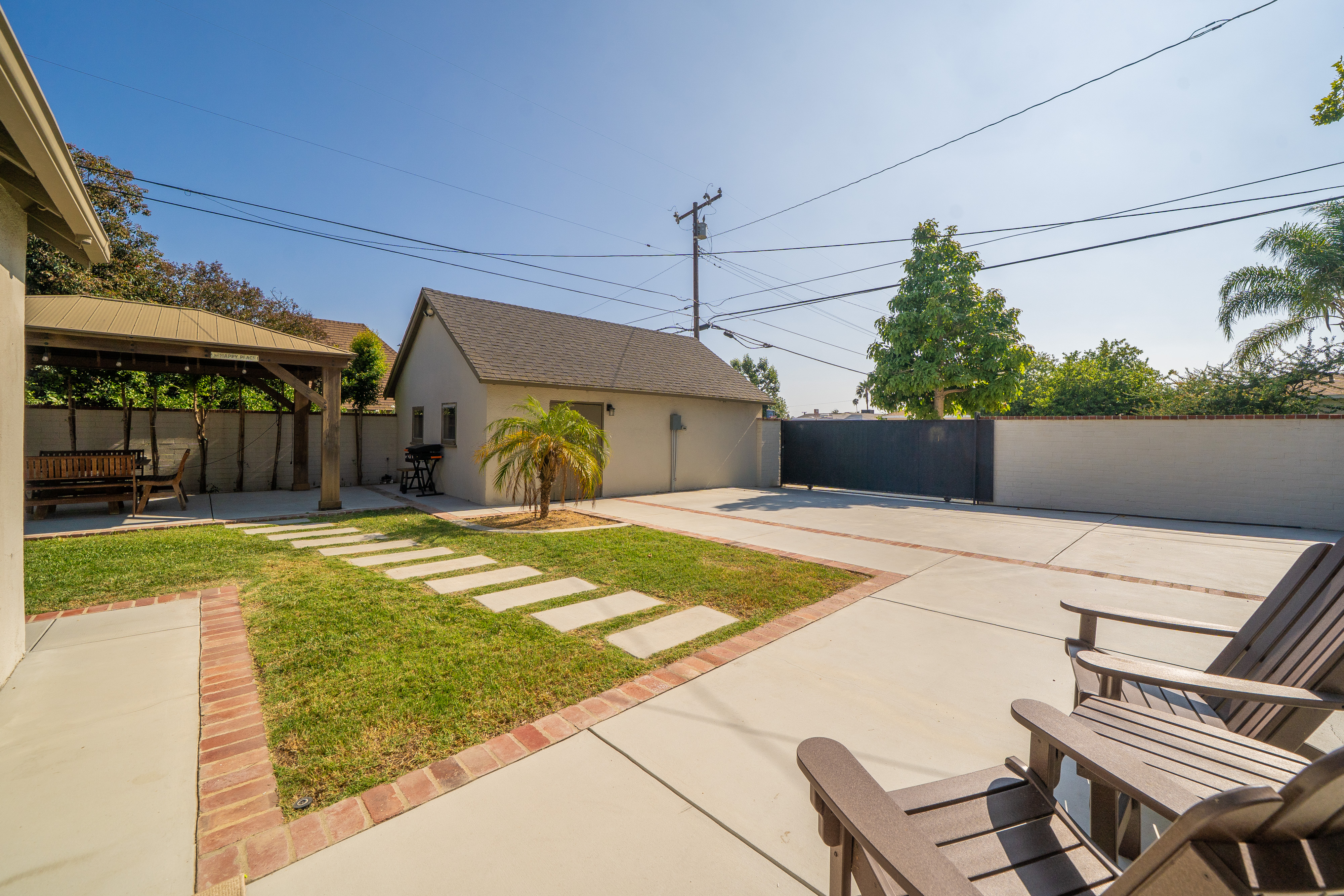  859 West Berkeley Court, Ontario, CA 91762 - 物件實景