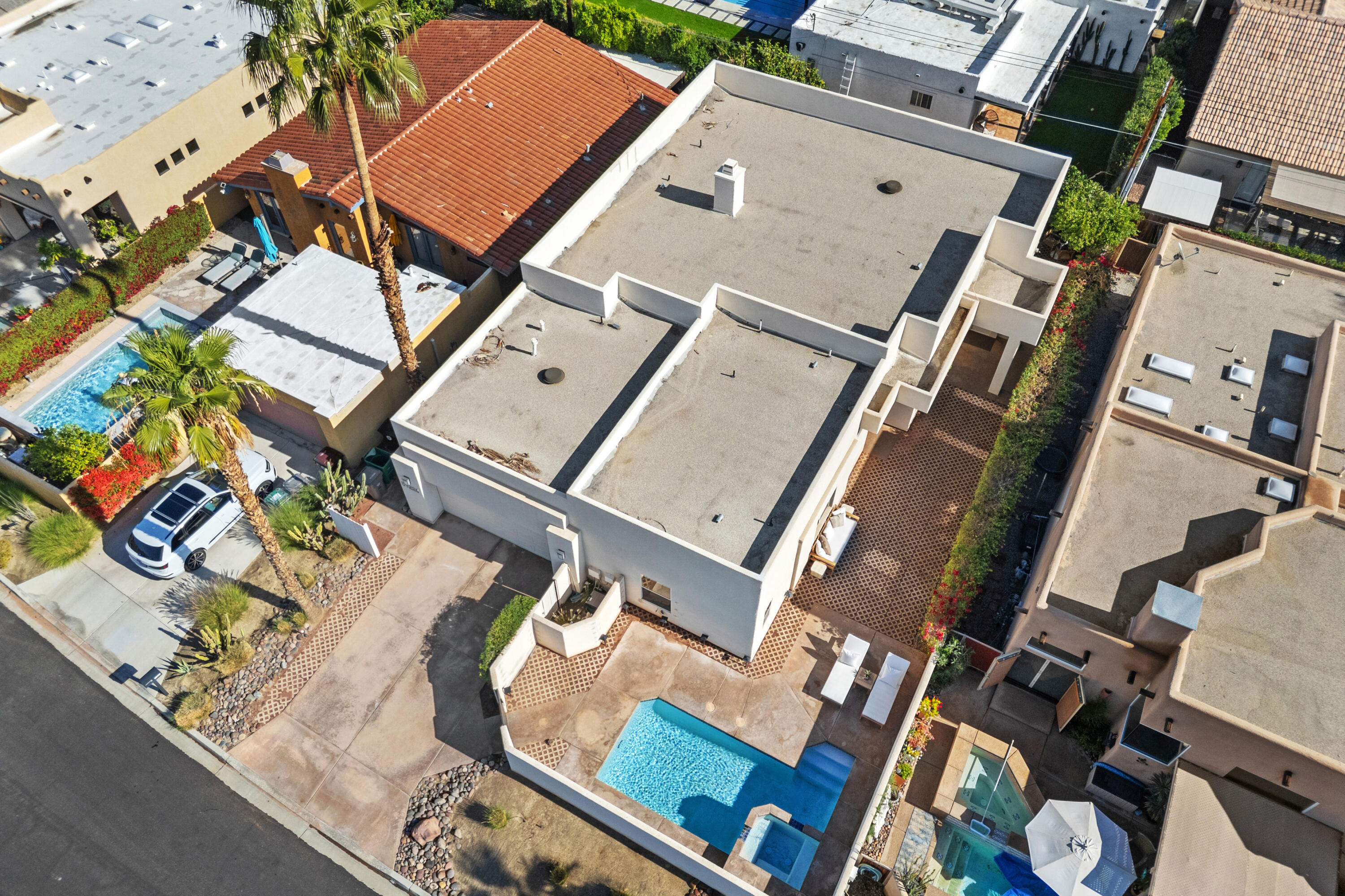 La Quinta, California, 92253, United States, 4 Bedrooms Bedrooms, ,1 BathroomBathrooms,Residential,For Sale,1999091