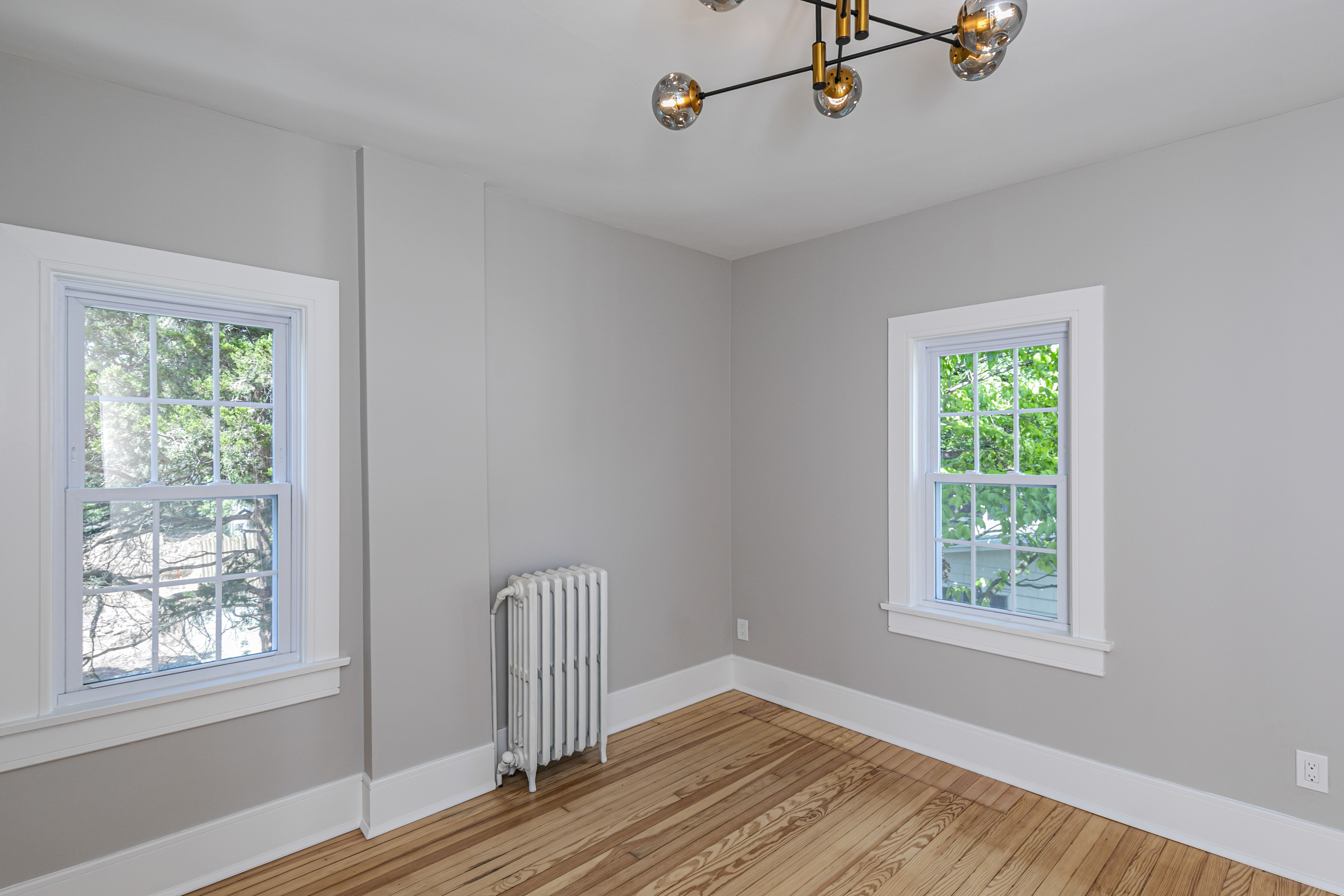 Smartly Updated Vintage Home with a Perfect Location - 物件實景