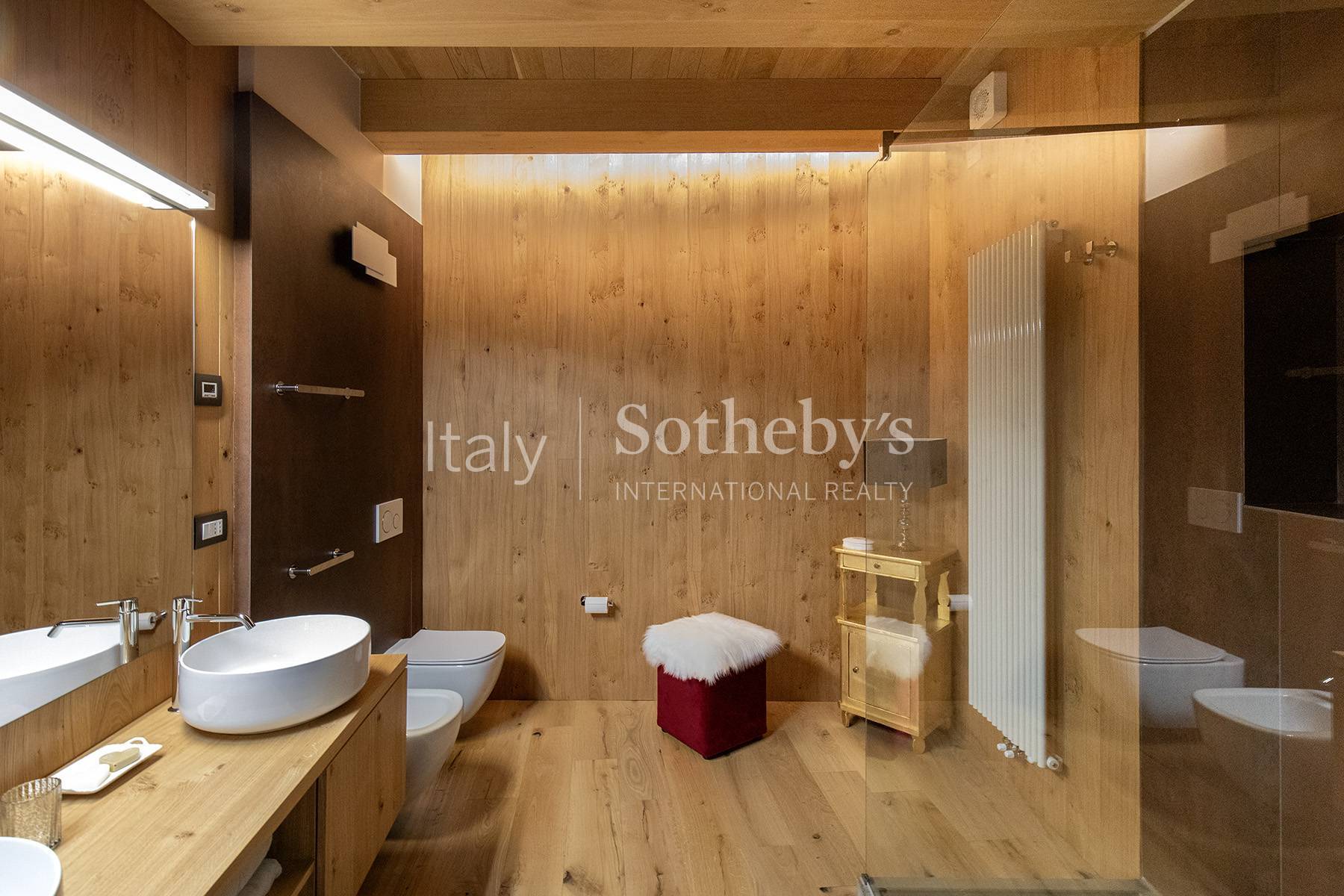  Elegant Townhouse with View - 物件實景