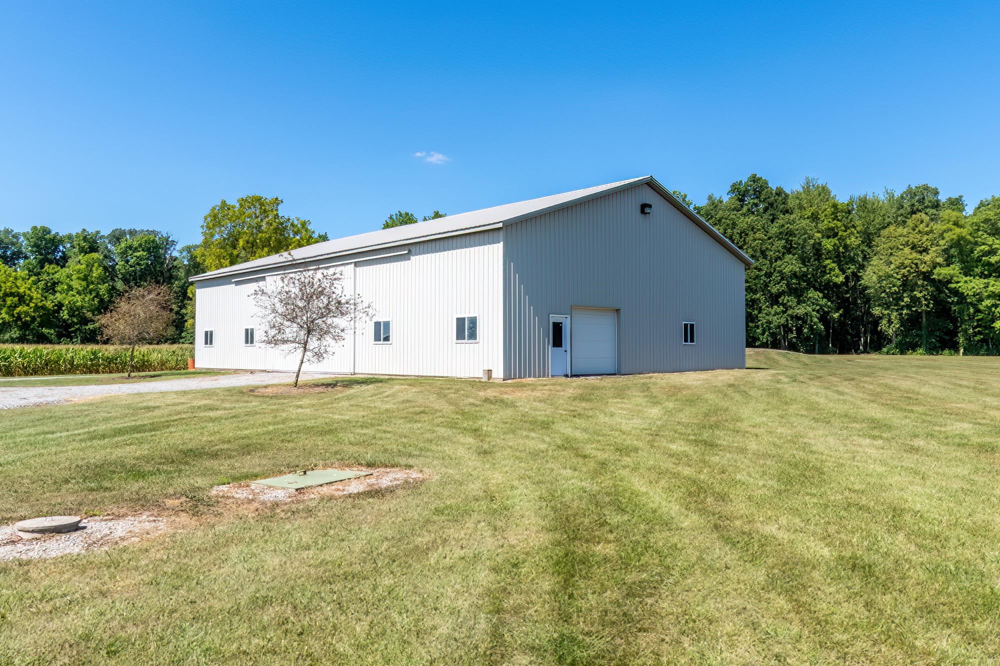 Fort Wayne, Indiana, 46816, United States, 3 Bedrooms Bedrooms, ,4 BathroomsBathrooms,Residential,For Sale,1942205