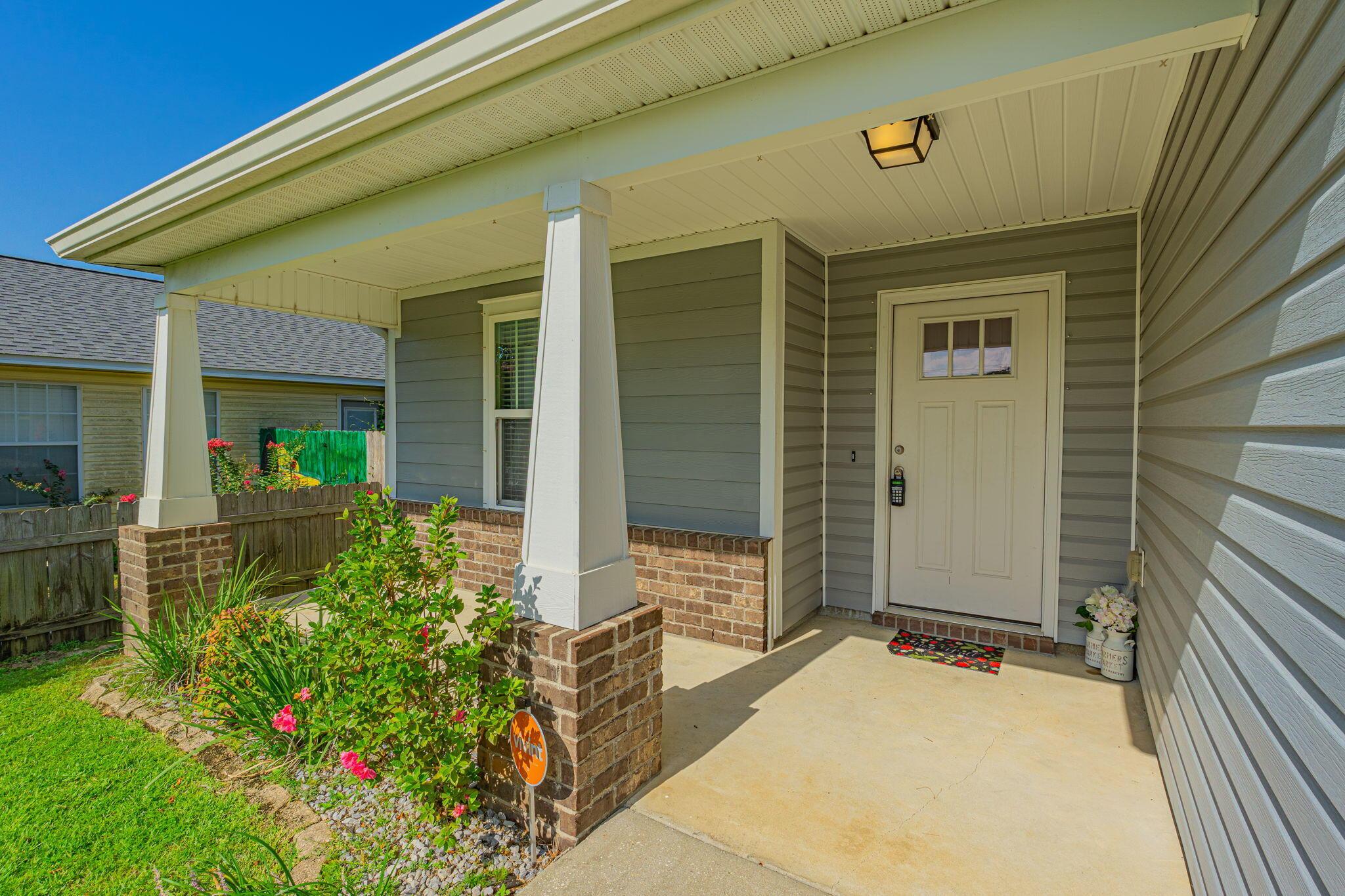 Presidio St, Navarre, FL 32566