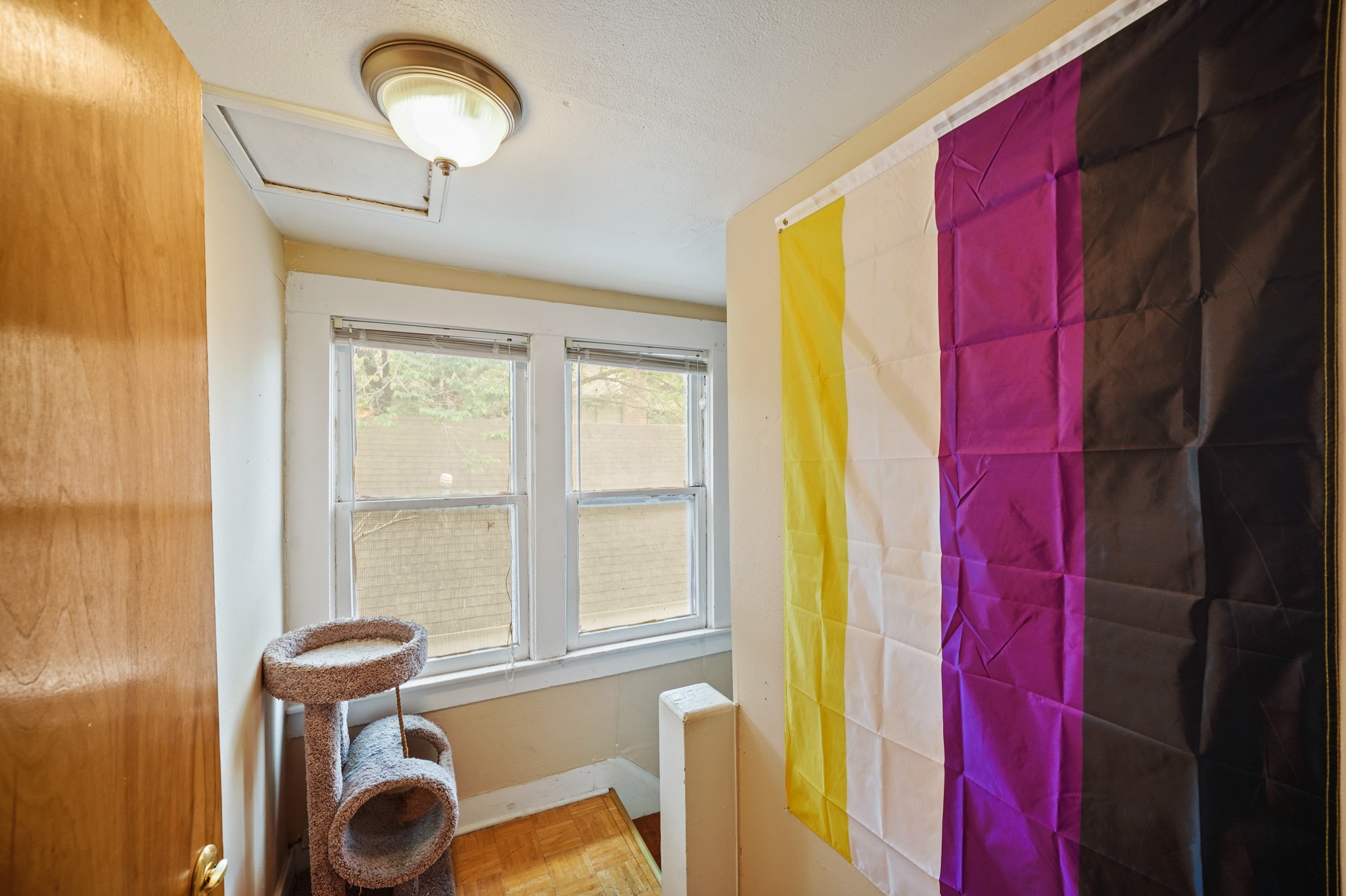 Houston, Texas, 77008, United States, 2 Bedrooms Bedrooms, ,1 BathroomBathrooms,Residential,For Sale,1868340