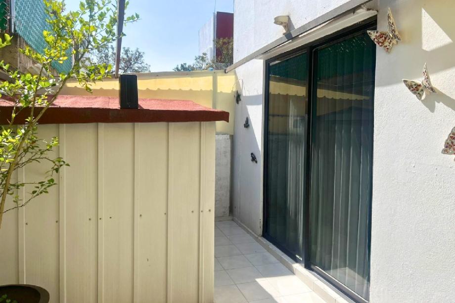 Rosas, Cuautitlán Izcalli, Estado de México, 54750, Mexico, 3 Bedrooms Bedrooms, ,2 BathroomsBathrooms,Residential,For Sale,Rosas,1672577