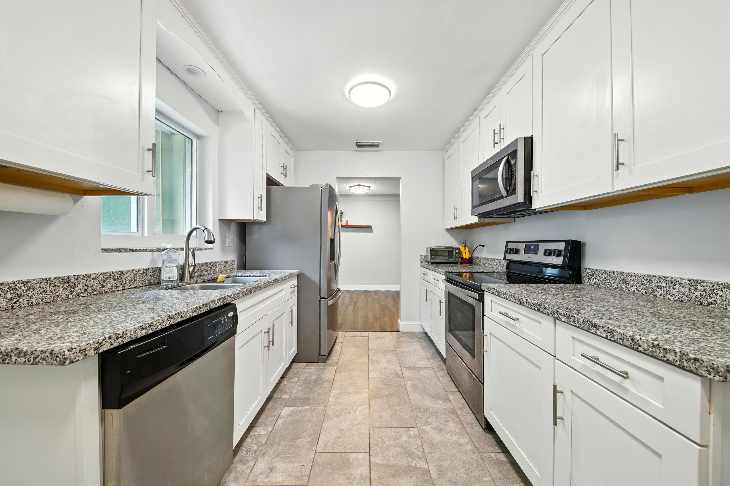 Boynton Beach, Florida, 33435, United States, 2 Bedrooms Bedrooms, ,2 BathroomsBathrooms,Residential,For Sale,1932647