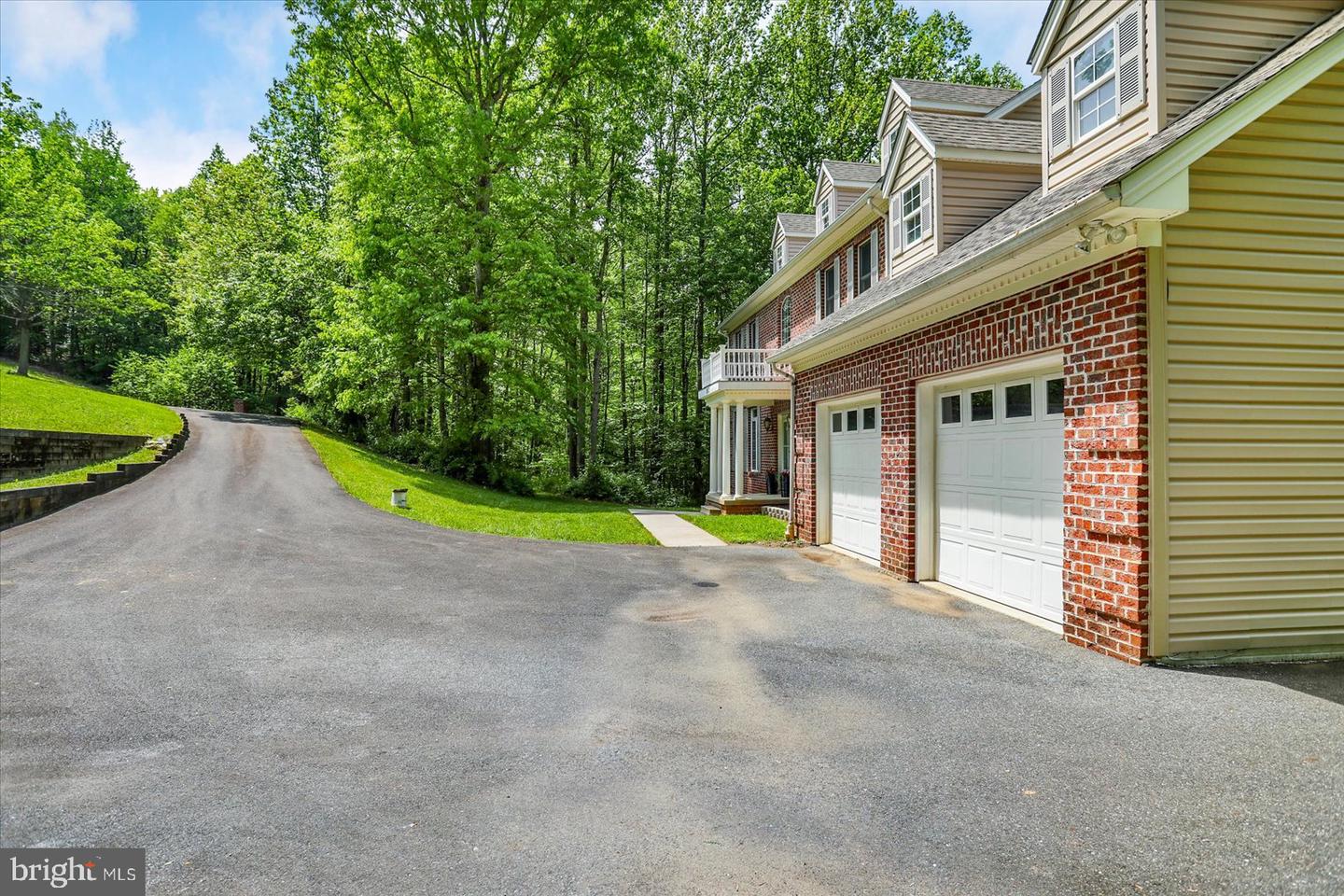 Delta, Pennsylvania, 17314, United States, 4 Bedrooms Bedrooms, ,4 BathroomsBathrooms,Residential,For Sale,1818041