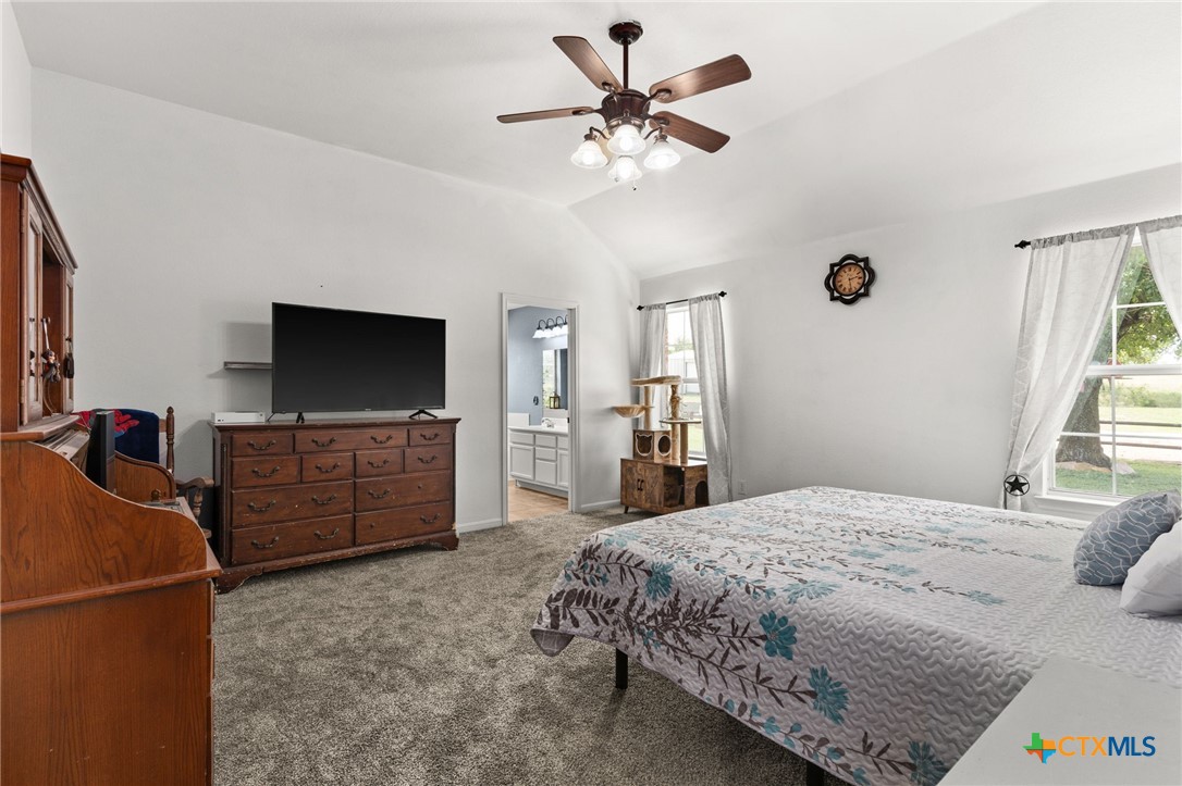 Gatesville, Texas, 76528, United States, 4 Bedrooms Bedrooms, ,2 BathroomsBathrooms,Residential,For Sale,1889930