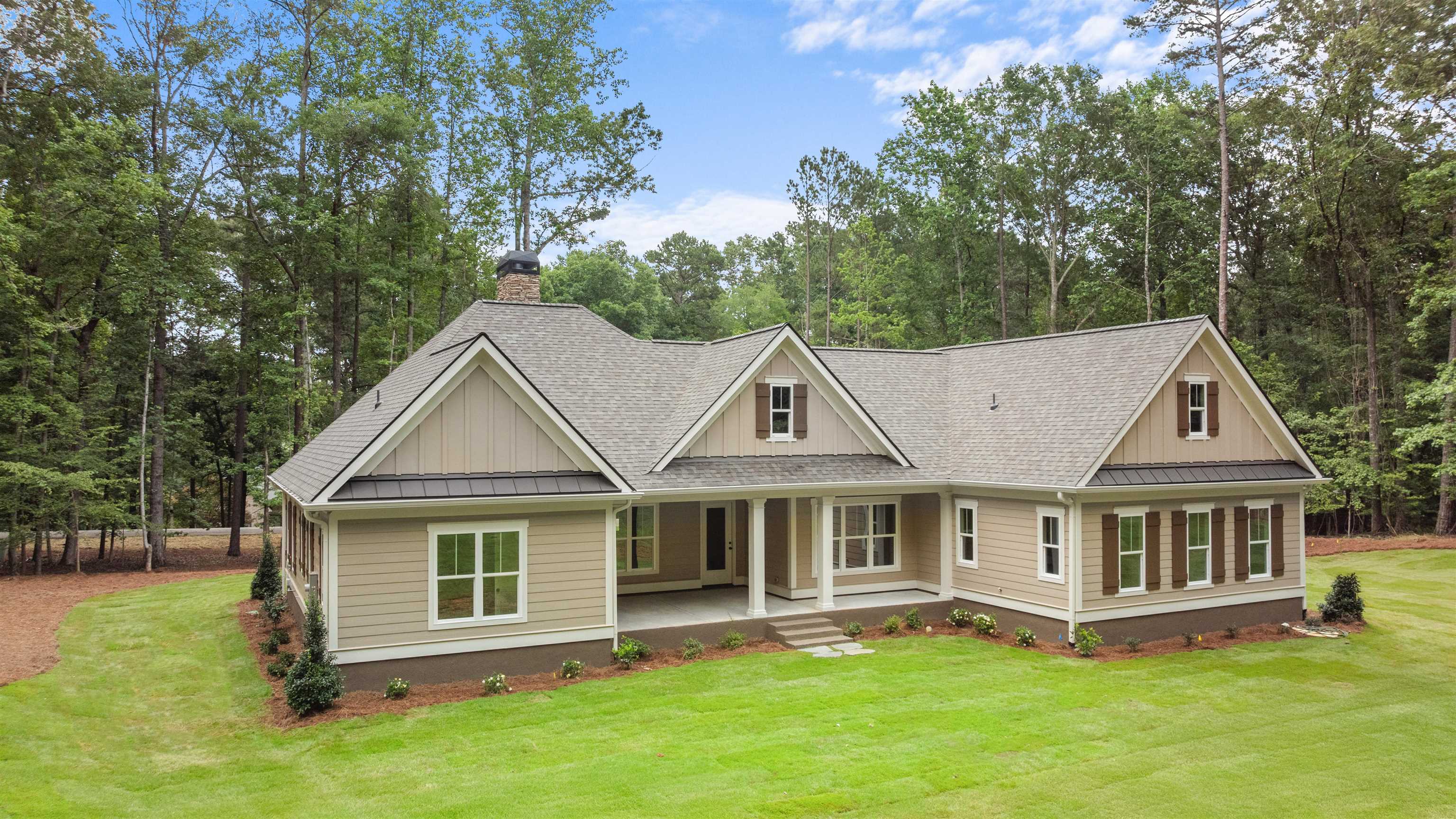 Greensboro, Georgia, 30642, United States, 5 Bedrooms Bedrooms, ,4 BathroomsBathrooms,Residential,For Sale,1766404