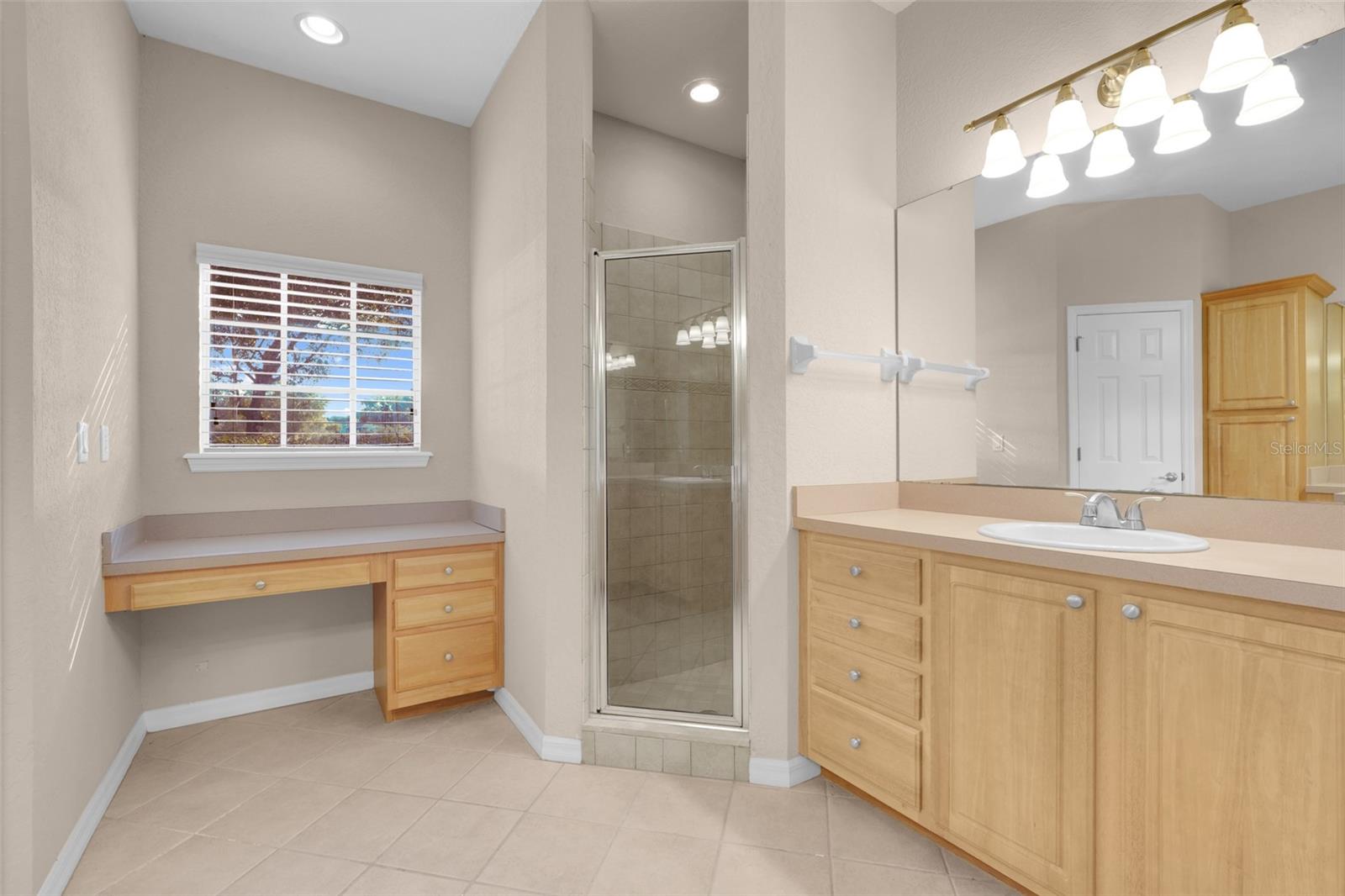 CLERMONT, Florida, 34711, United States, 4 Bedrooms Bedrooms, ,4 BathroomsBathrooms,Residential,For Sale,2003496