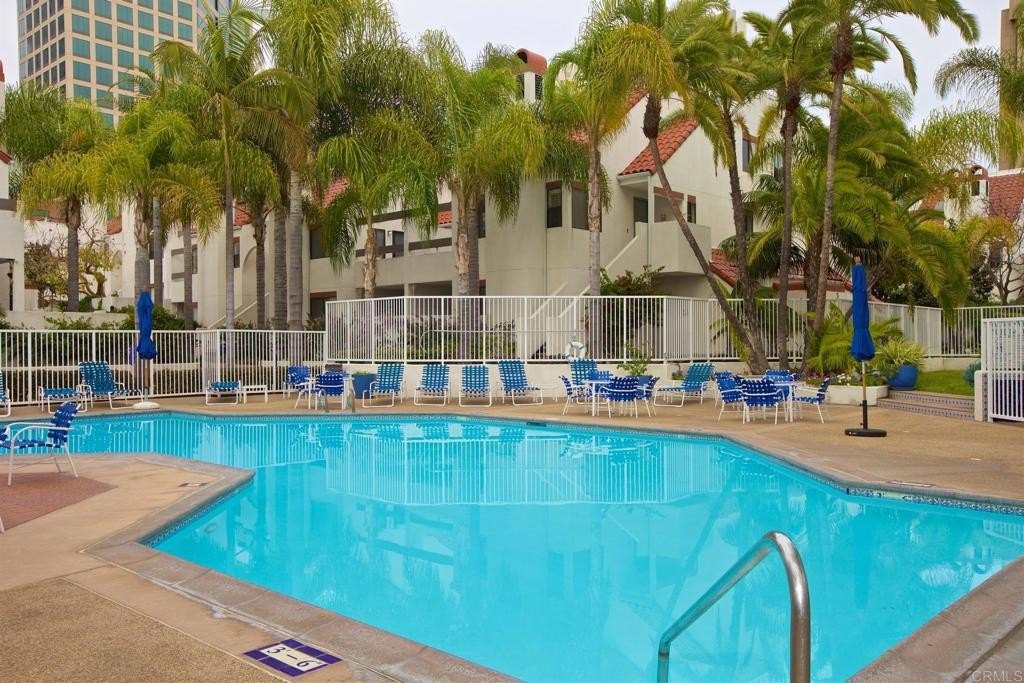 San Diego, California, 92101, United States, 2 Bedrooms Bedrooms, ,2 BathroomsBathrooms,Residential,For Sale,1760340