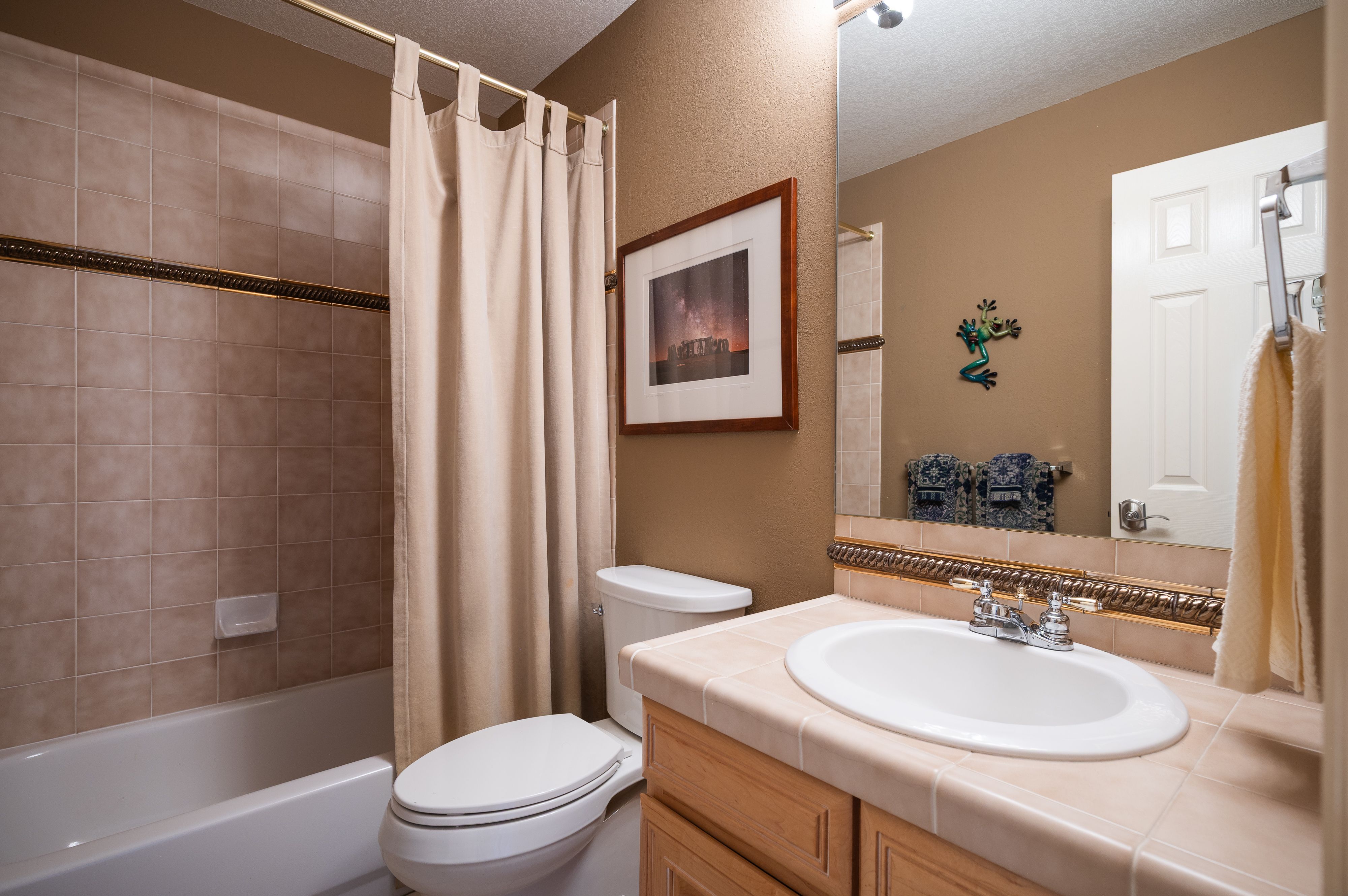  Luxury And Elegance Greet You At Every Turn In This Beautiful Home - 物件實景