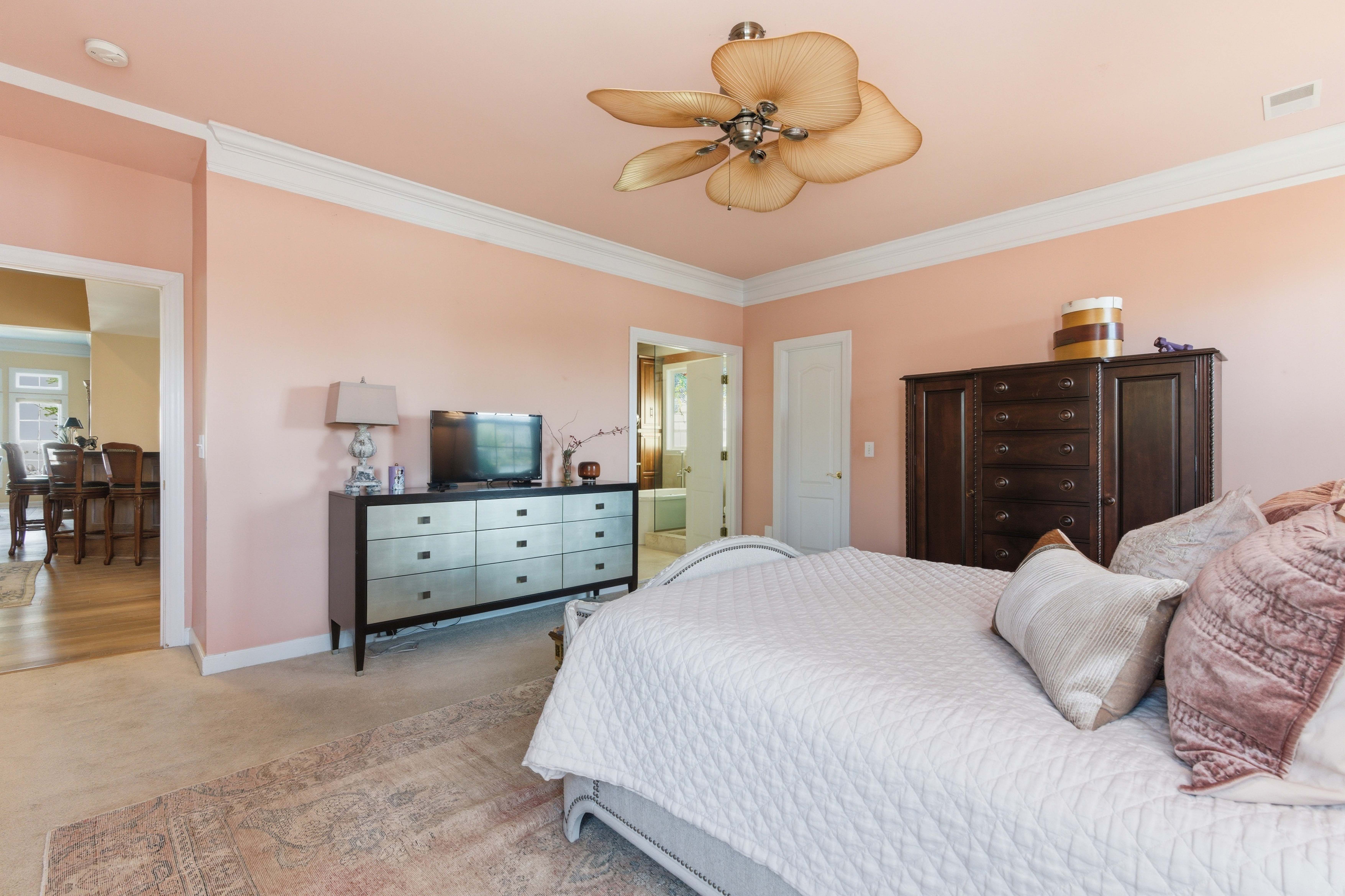  1596 Oakhurst Drive - 物件實景