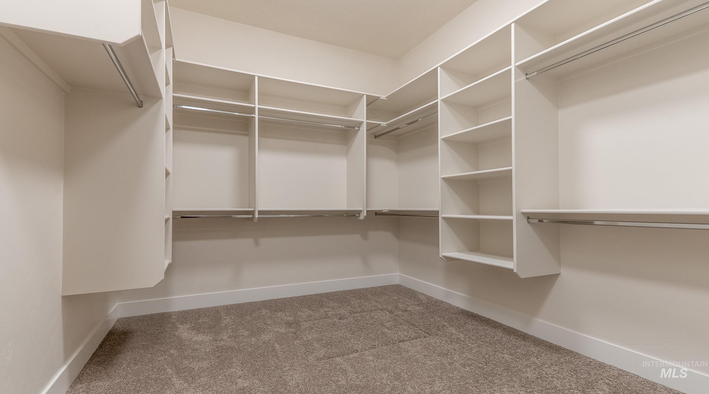 Nampa, Idaho, 83686, United States, 3 Bedrooms Bedrooms, ,Residential,For Sale,1932360