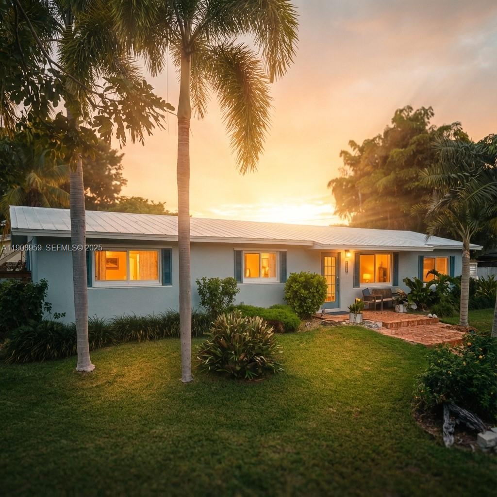 Tavernier, Florida, 33070, United States, 3 Bedrooms Bedrooms, ,2 BathroomsBathrooms,Residential,For Sale,2001765