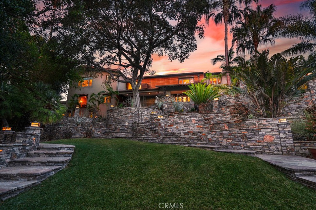 San Marino, California, 91108, United States, 5 Bedrooms Bedrooms, ,6 BathroomsBathrooms,Residential,For Sale,1686890