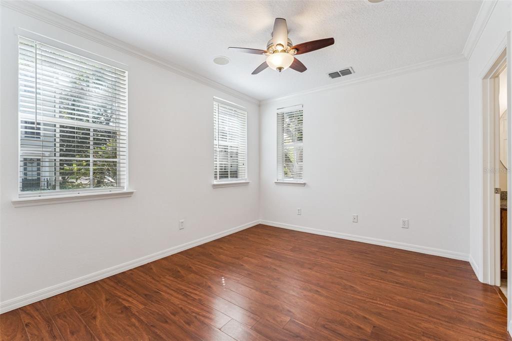 Orlando, Florida, 32814, United States, 3 Bedrooms Bedrooms, ,4 BathroomsBathrooms,Residential,For Sale,1987483