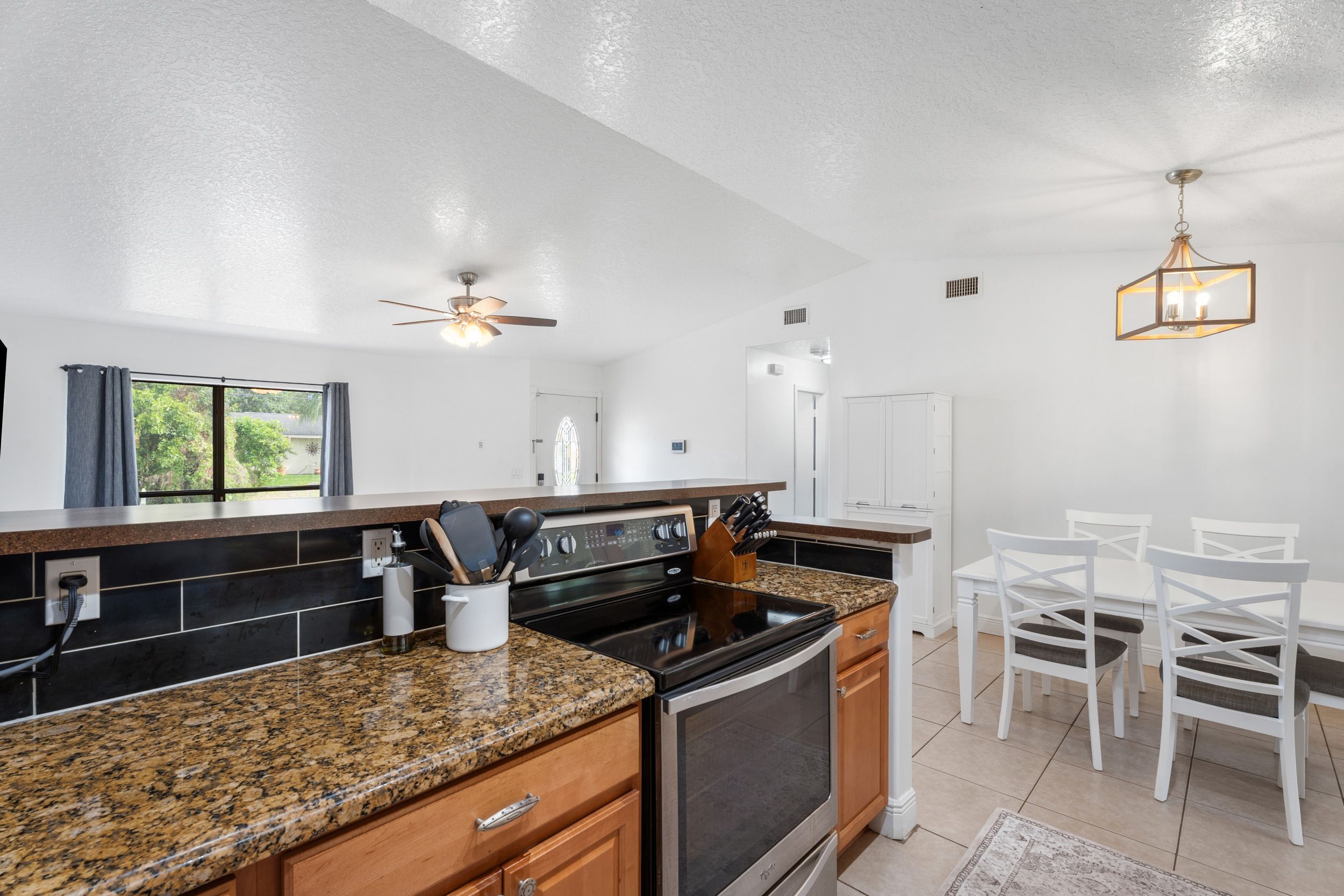  452 SW David Terrace, Port St Lucie, FL, 34953 - 物件實景