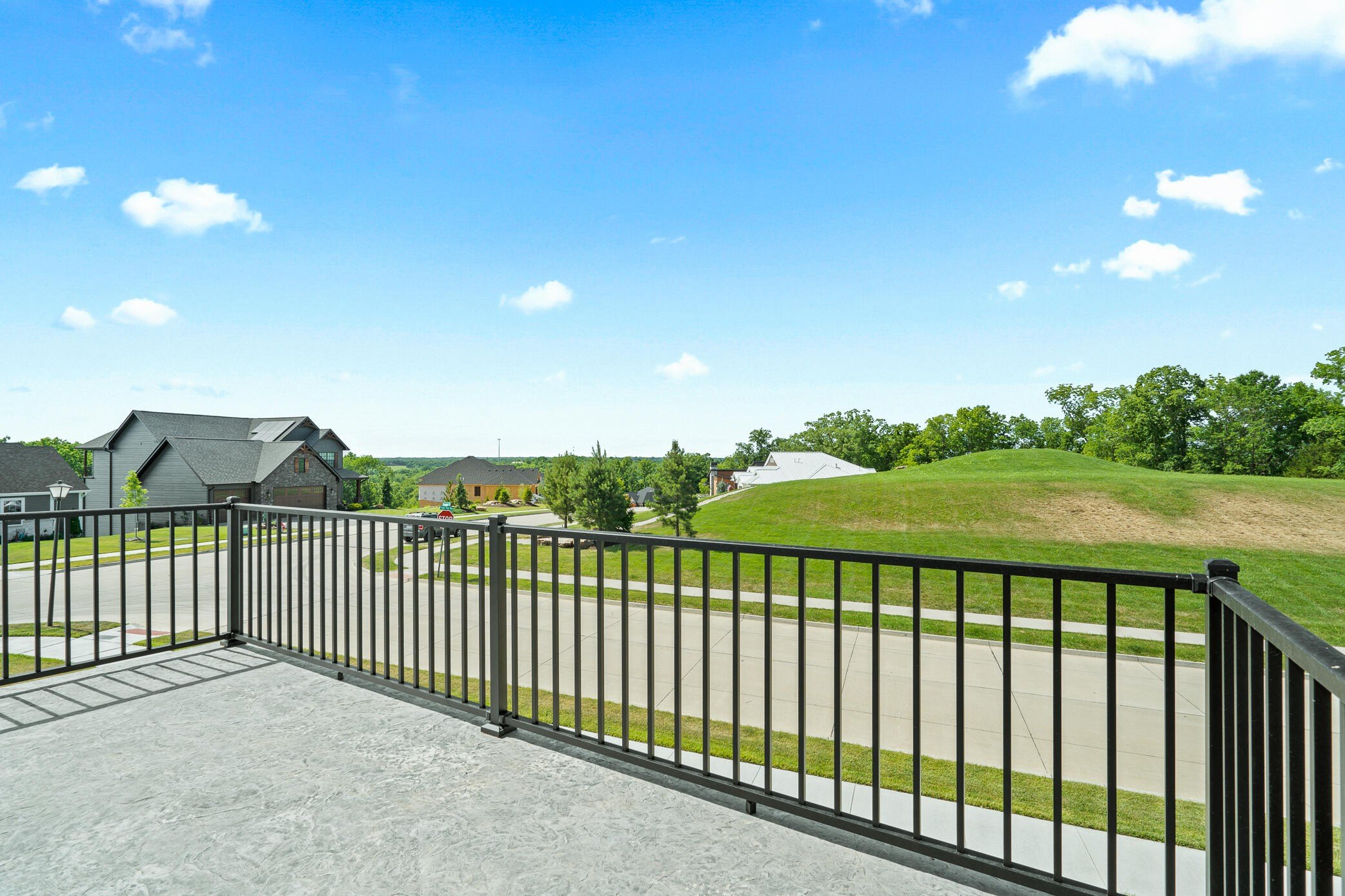 COLUMBIA, Missouri, 65203, United States, 3 Bedrooms Bedrooms, ,3 BathroomsBathrooms,Residential,For Sale,1870276
