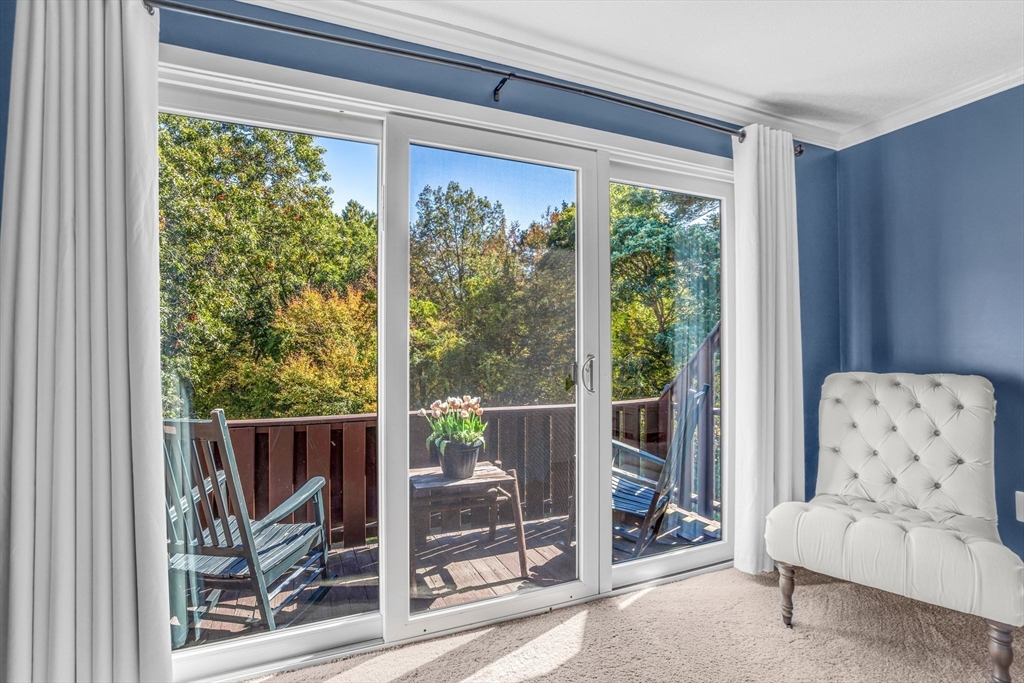 Franklin, Massachusetts, 02038, United States, 2 Bedrooms Bedrooms, ,Residential,For Sale,1984622