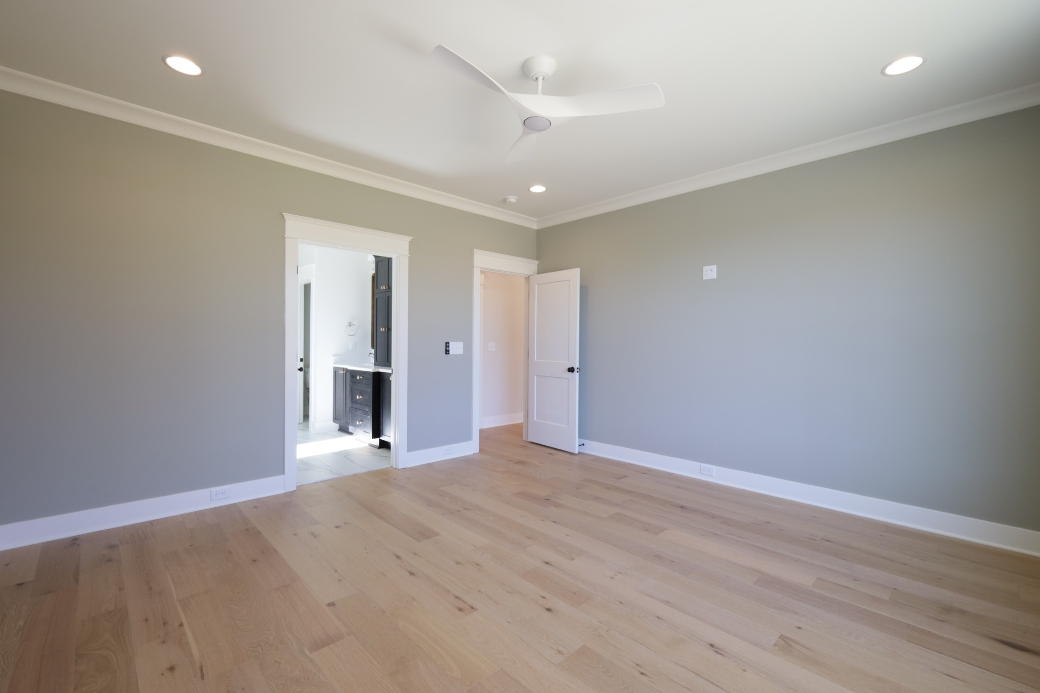 Lebanon, Tennessee, 37087, United States, 4 Bedrooms Bedrooms, ,3 BathroomsBathrooms,Residential,For Sale,1989389