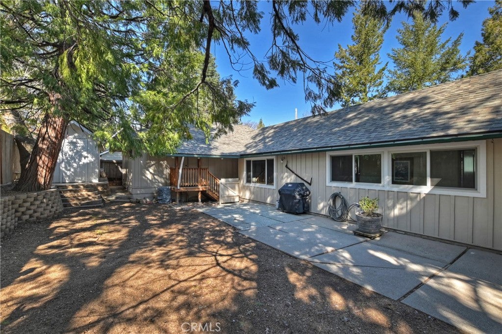 Lake Arrowhead, California, 92352, United States, 4 Bedrooms Bedrooms, ,3 BathroomsBathrooms,Residential,For Sale,1975175