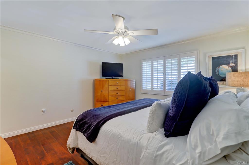 Laguna Woods, California, 92637, United States, 2 Bedrooms Bedrooms, ,1 BathroomBathrooms,Residential,For Sale,1943629