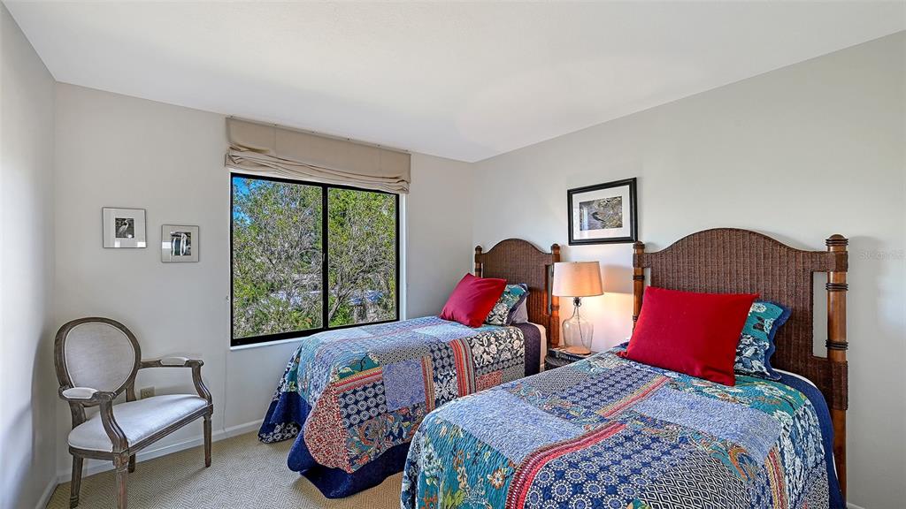 Sarasota, Florida, 34231, United States, 2 Bedrooms Bedrooms, ,2 BathroomsBathrooms,Residential,For Sale,1995583