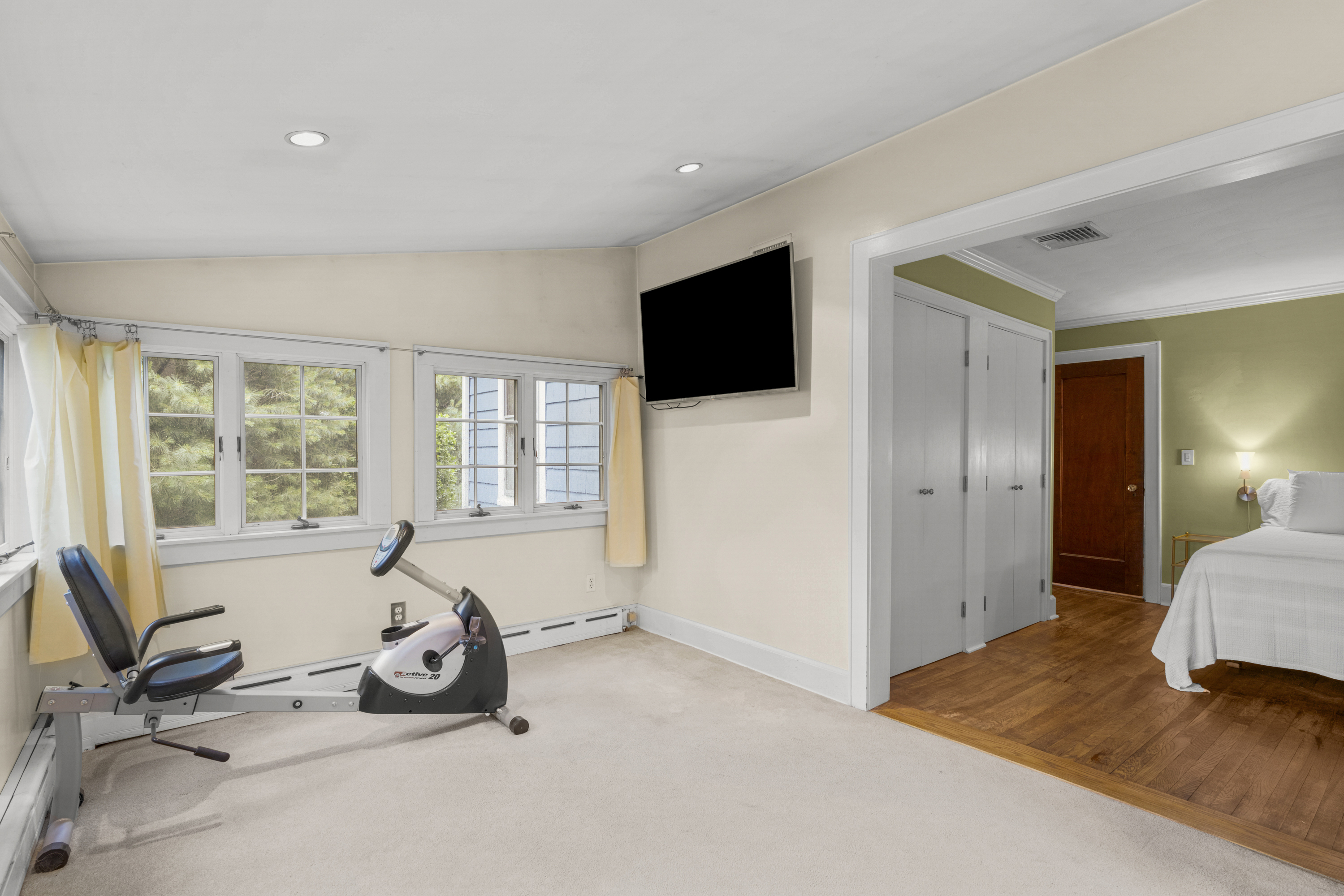  Charming Larchmont Colonial - 物件實景