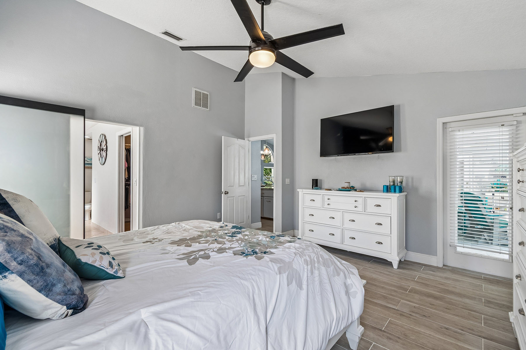  LAKE PADGETT - 物件實景